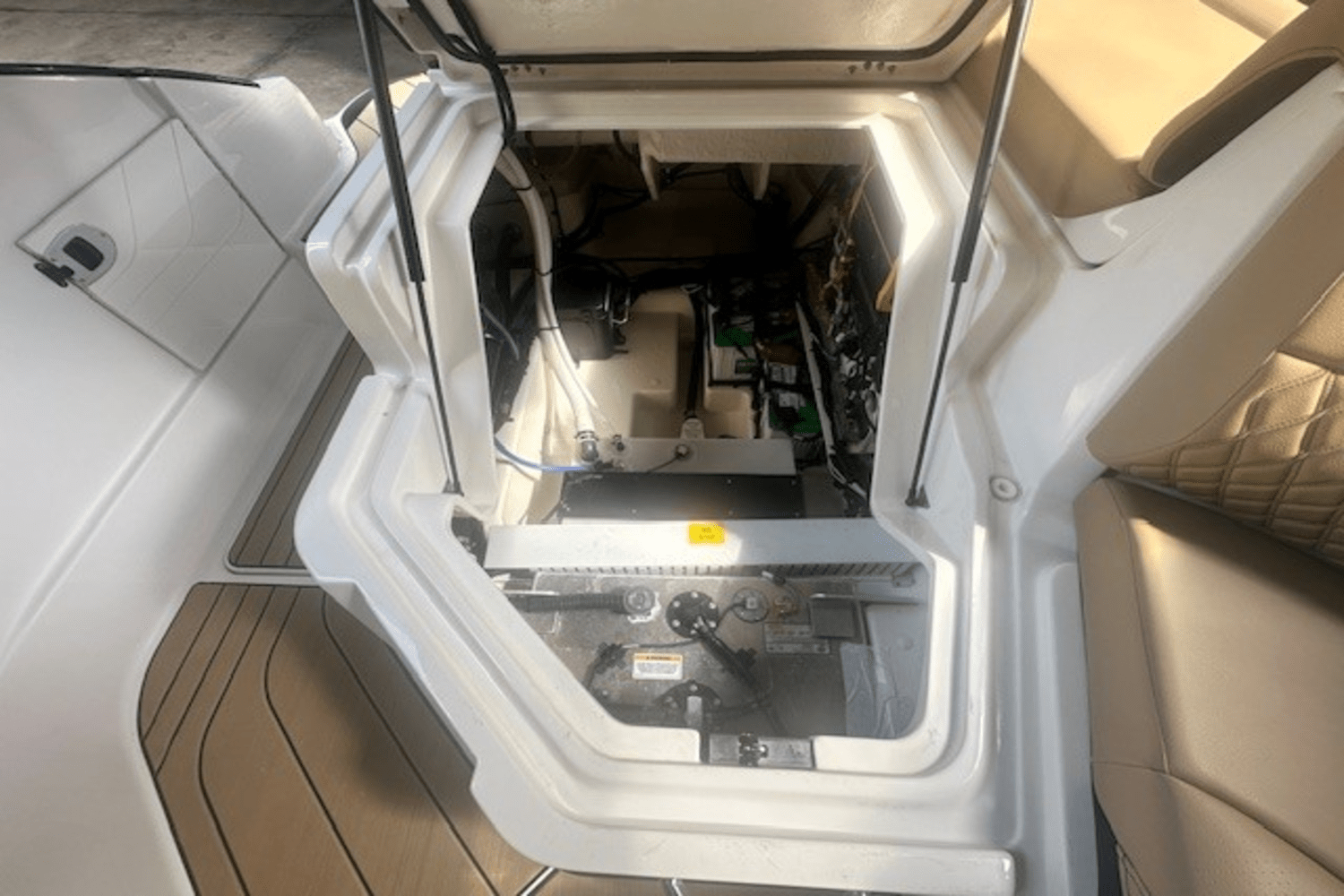 2023 Sea Ray 260 SLX OUTBOARD Image Thumbnail #26