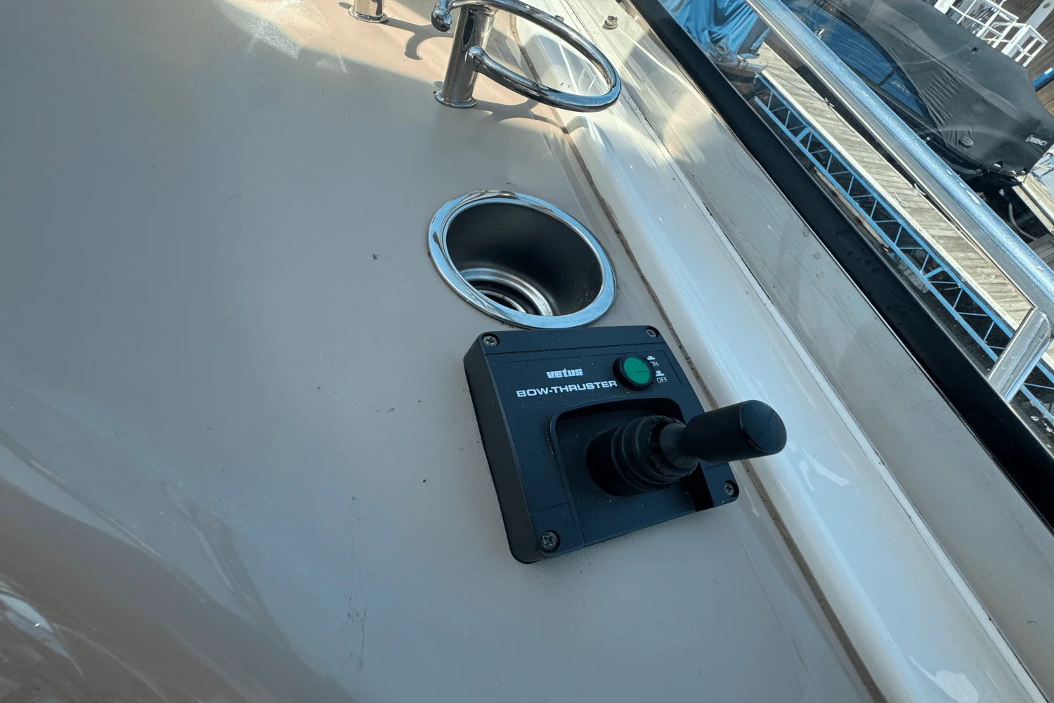 2003 Sea Ray 550 SUNDANCER Image Thumbnail #25