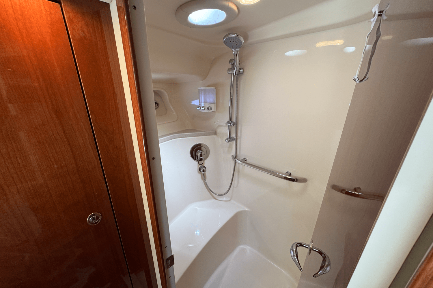 2003 Sea Ray 550 SUNDANCER Image Thumbnail #33