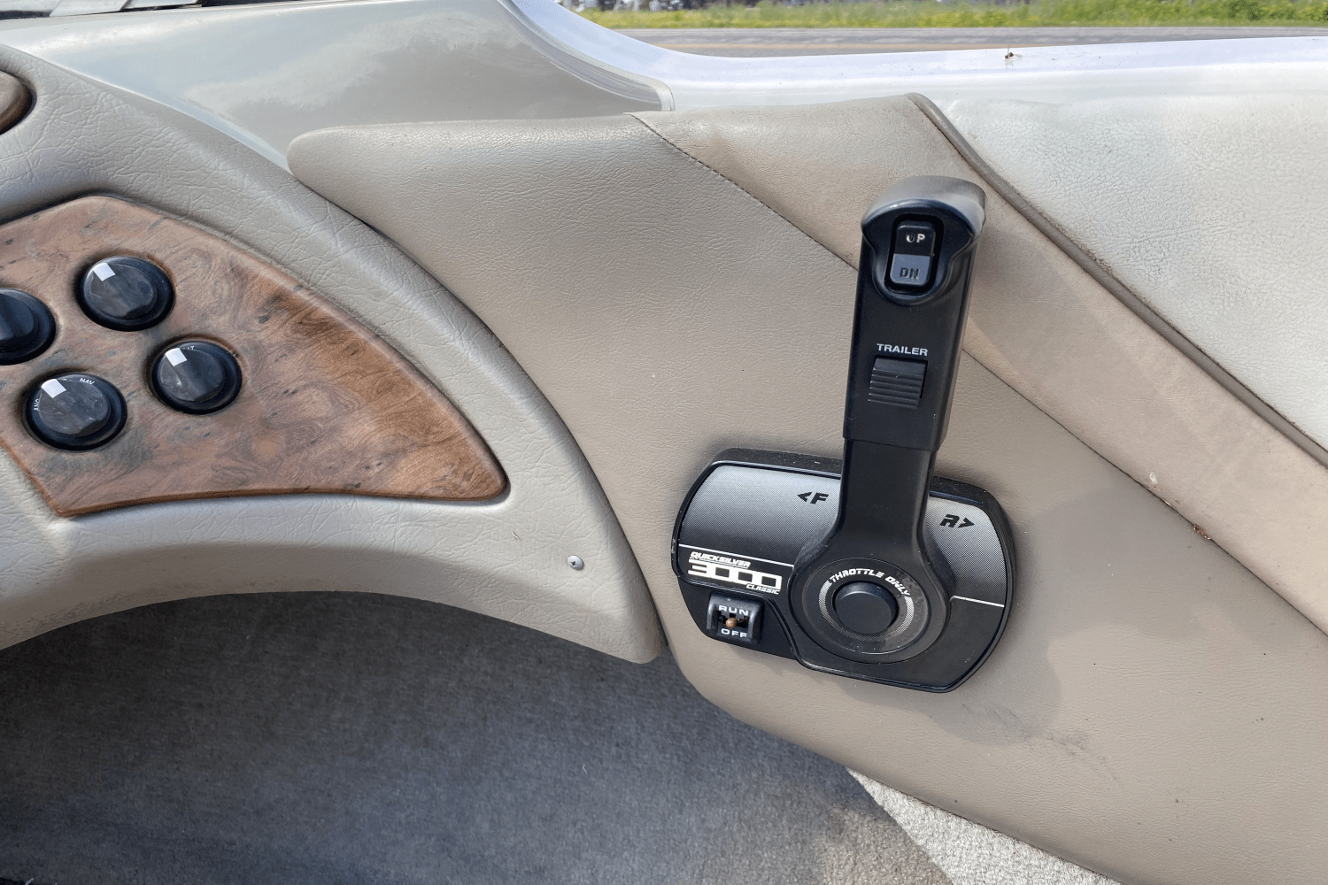 1998 Tahoe Q5L Image Thumbnail #24