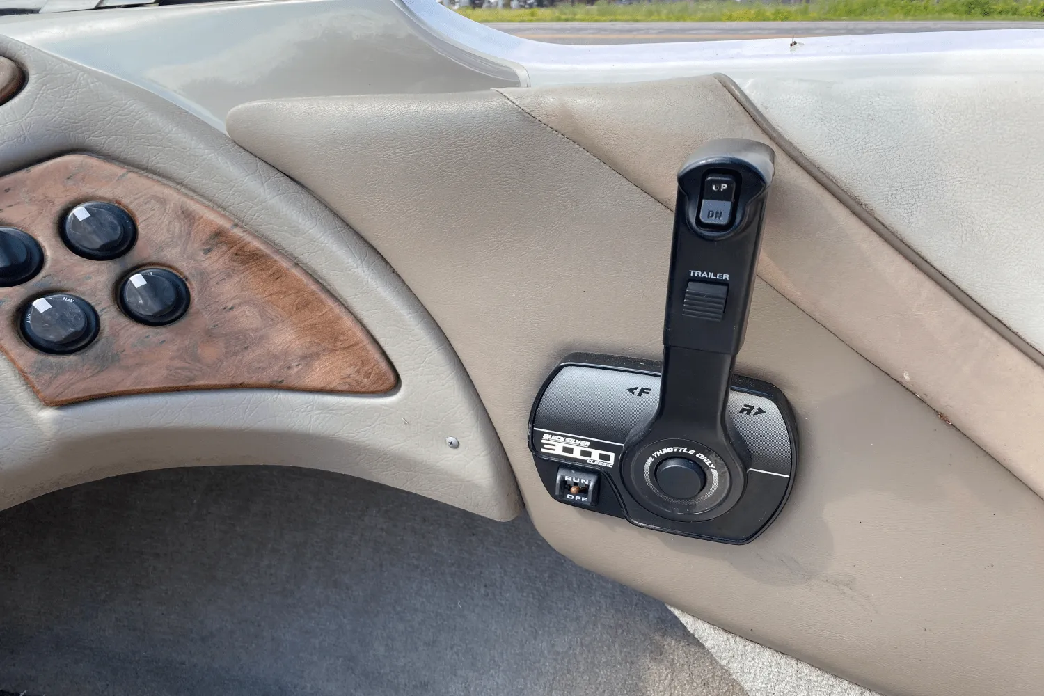 1998 Tahoe Q5L Image Thumbnail #24