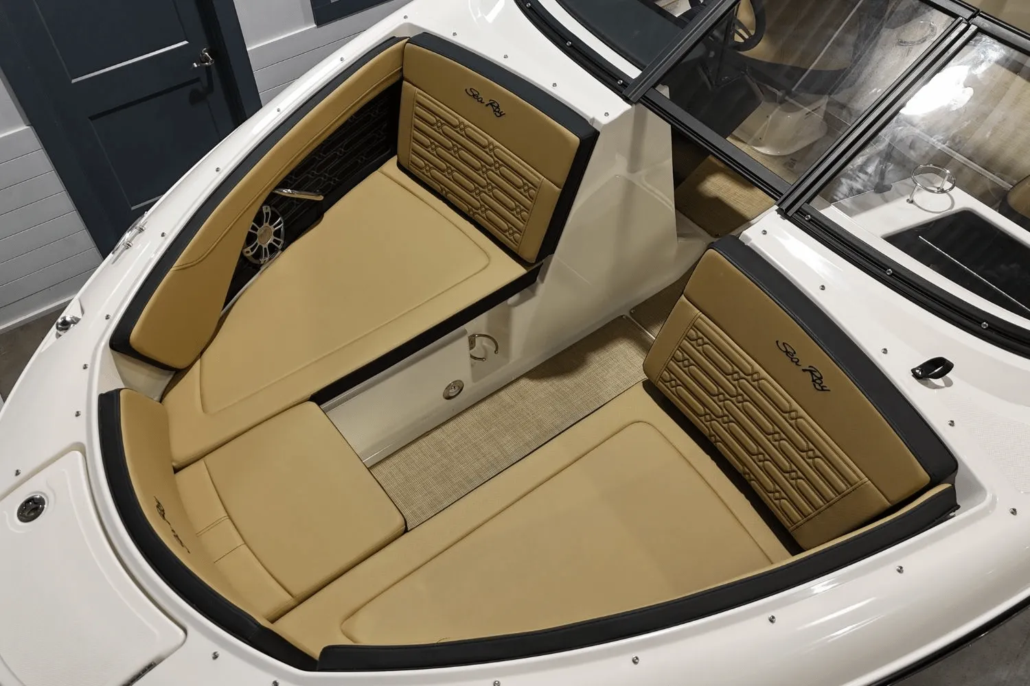 2025 Sea Ray SPX 210 Image Thumbnail #22