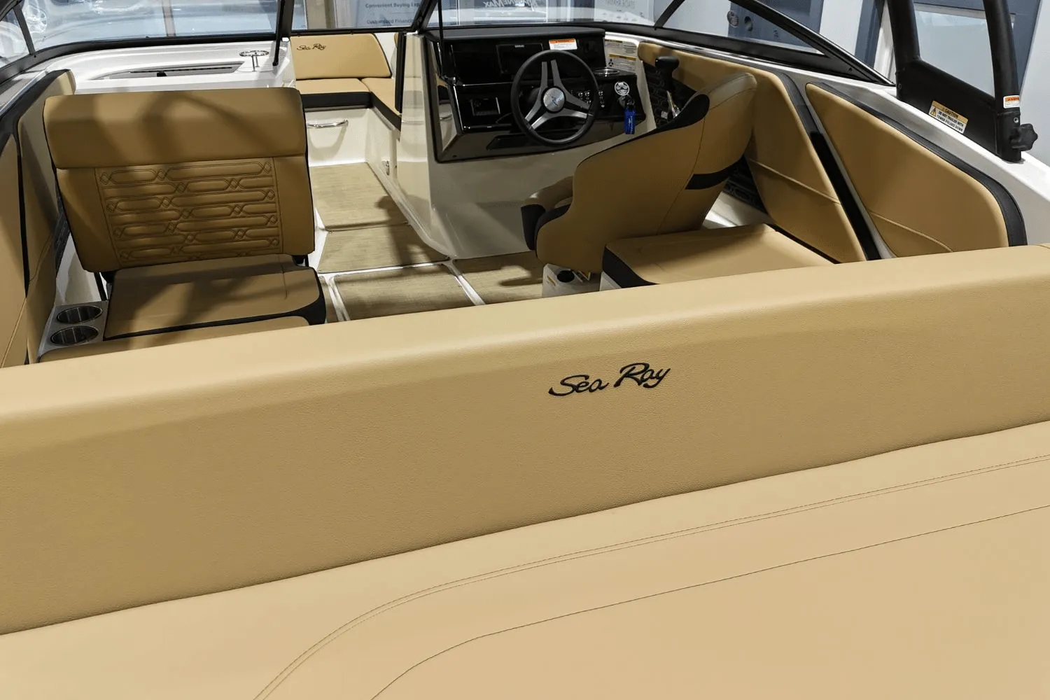 2025 Sea Ray SPX 210 Image Thumbnail #7