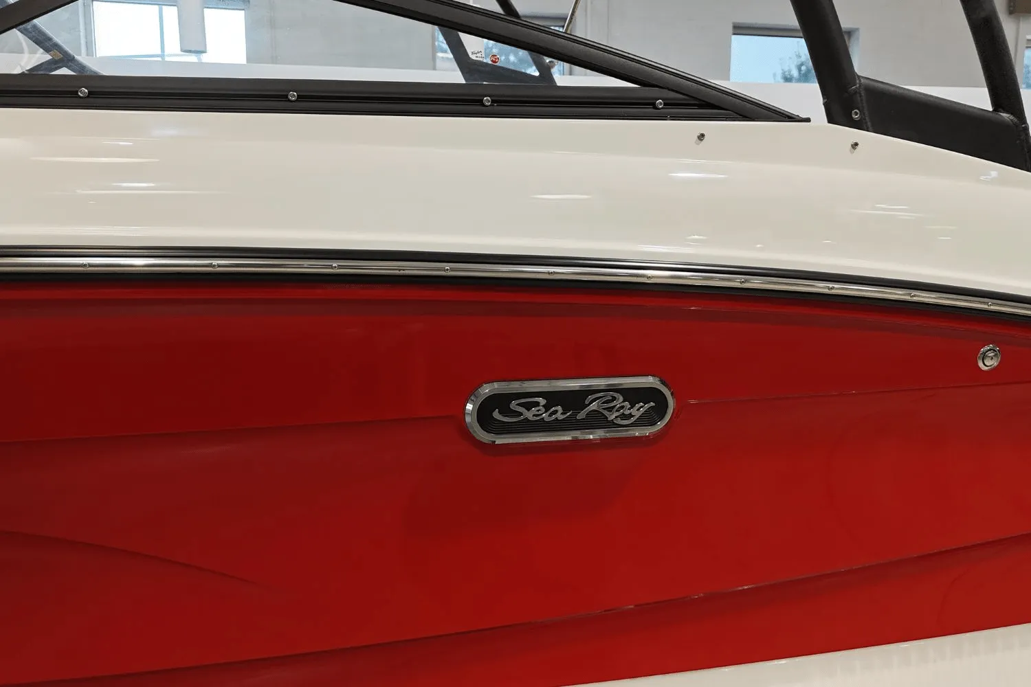 2025 Sea Ray SPX 210 Image Thumbnail #2