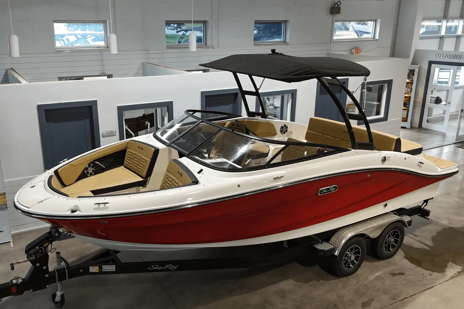 2025 Sea Ray SPX 210 Image Thumbnail #1