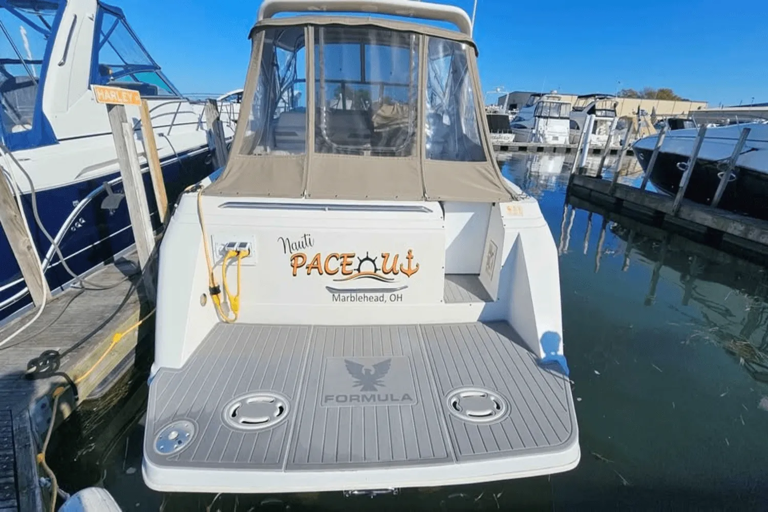 2001 Formula 34 PC Image Thumbnail #4