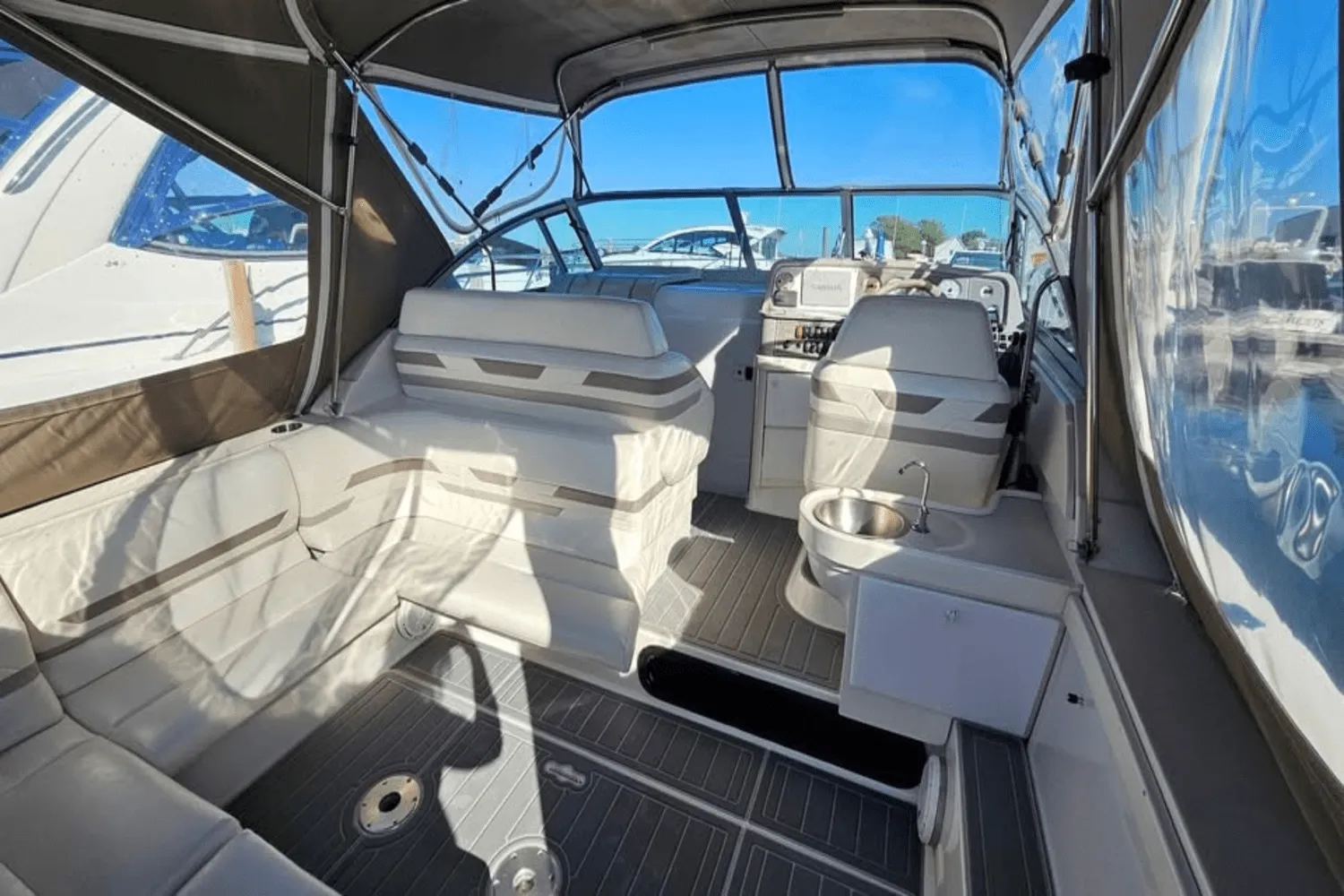 2001 Formula 34 PC Image Thumbnail #9