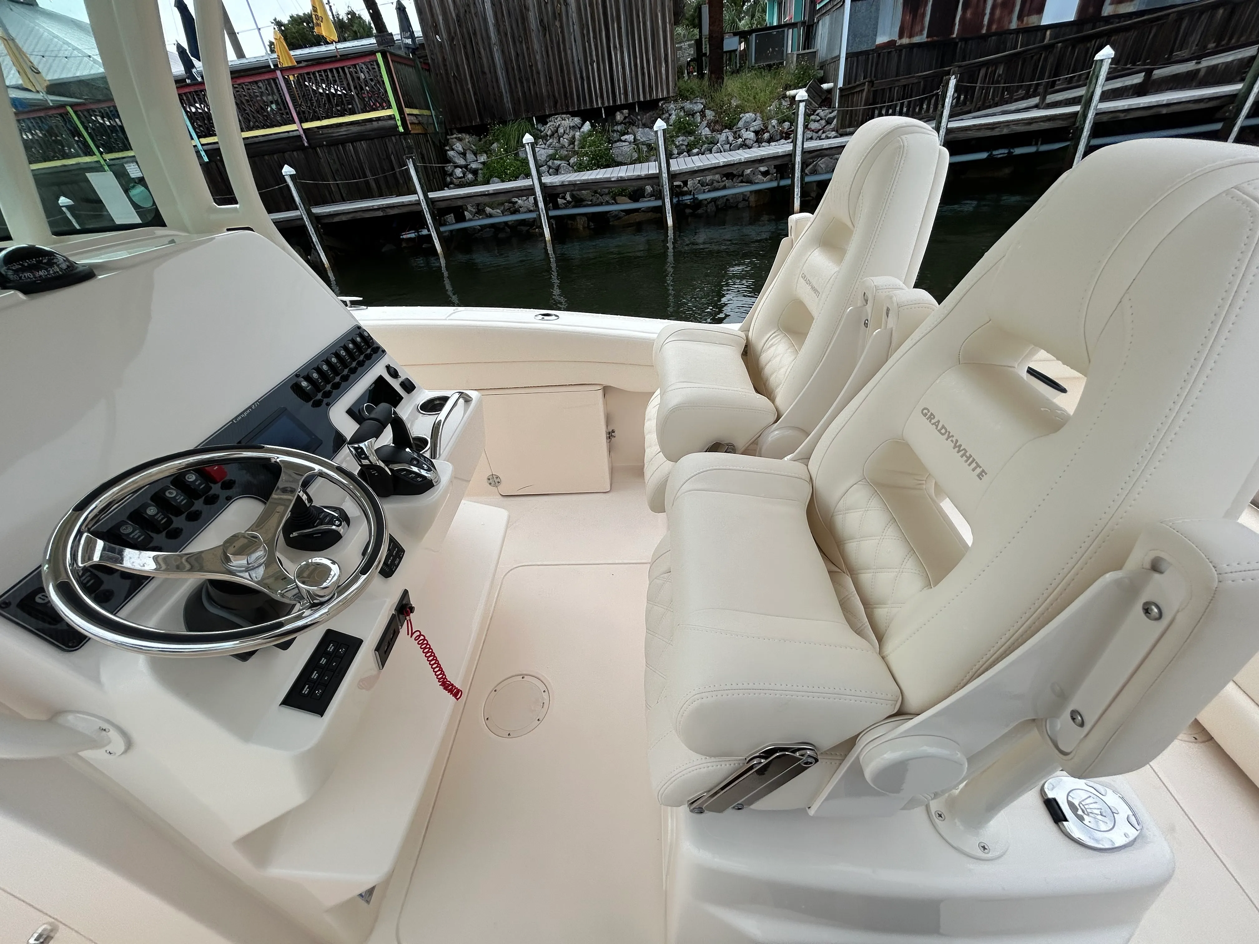 2026 Grady-White Canyon 271 Image Thumbnail #14