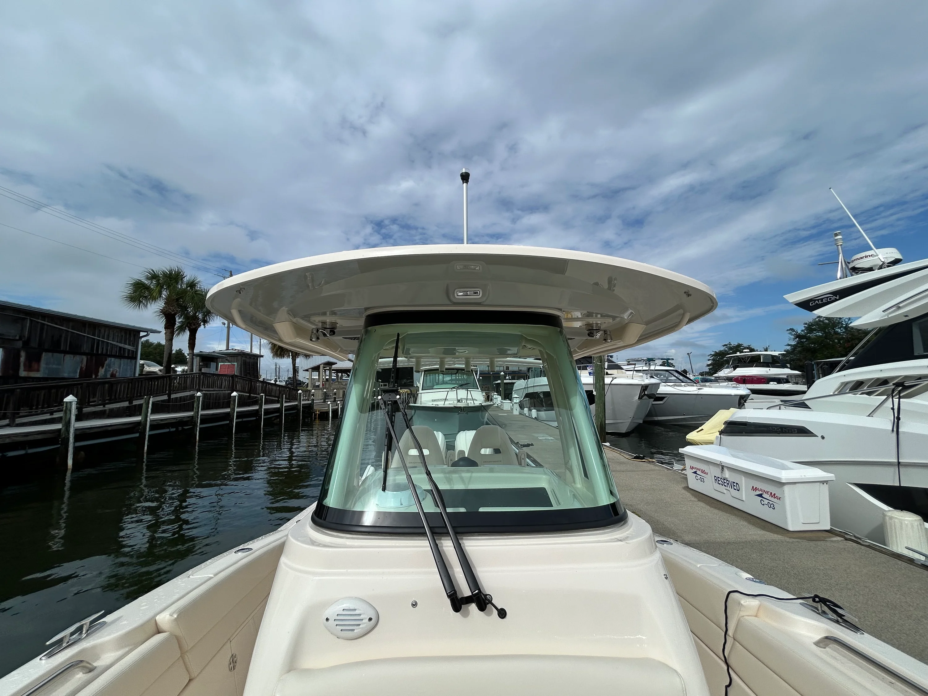 2026 Grady-White Canyon 271 Image Thumbnail #27