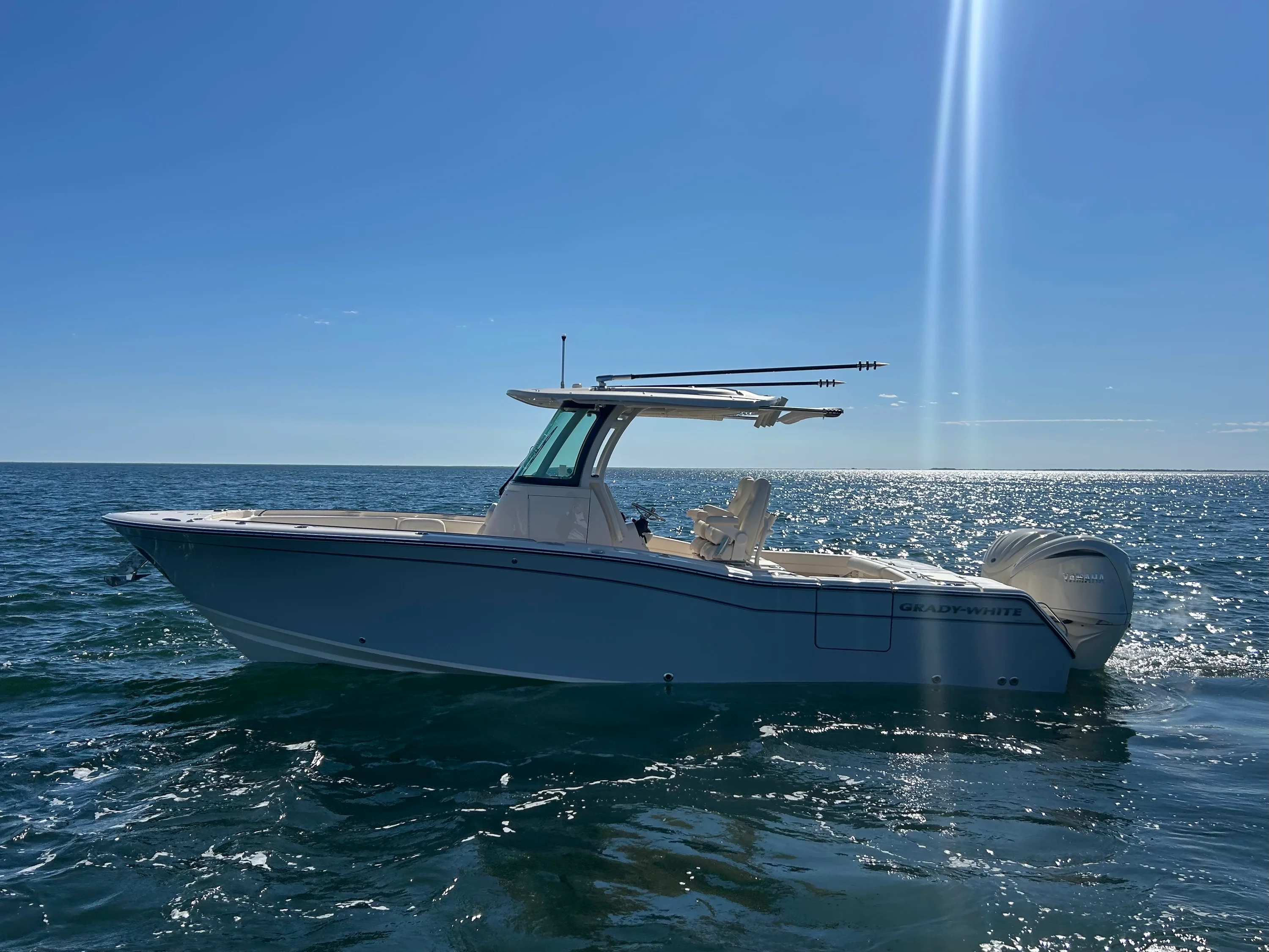 2026 Grady-White Canyon 271 Image Thumbnail #0