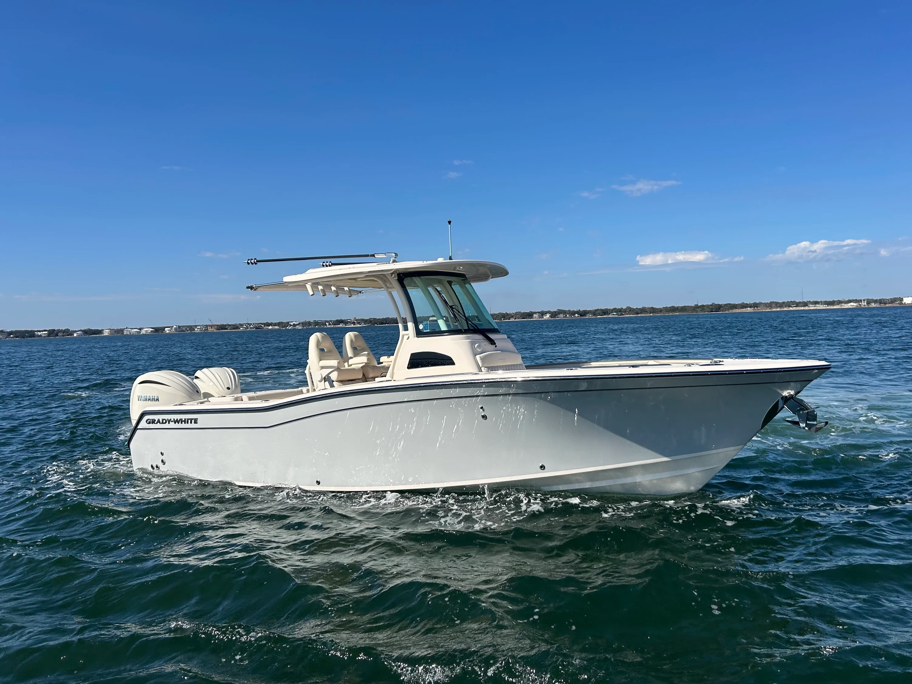 2026 Grady-White Canyon 271 Image Thumbnail #6