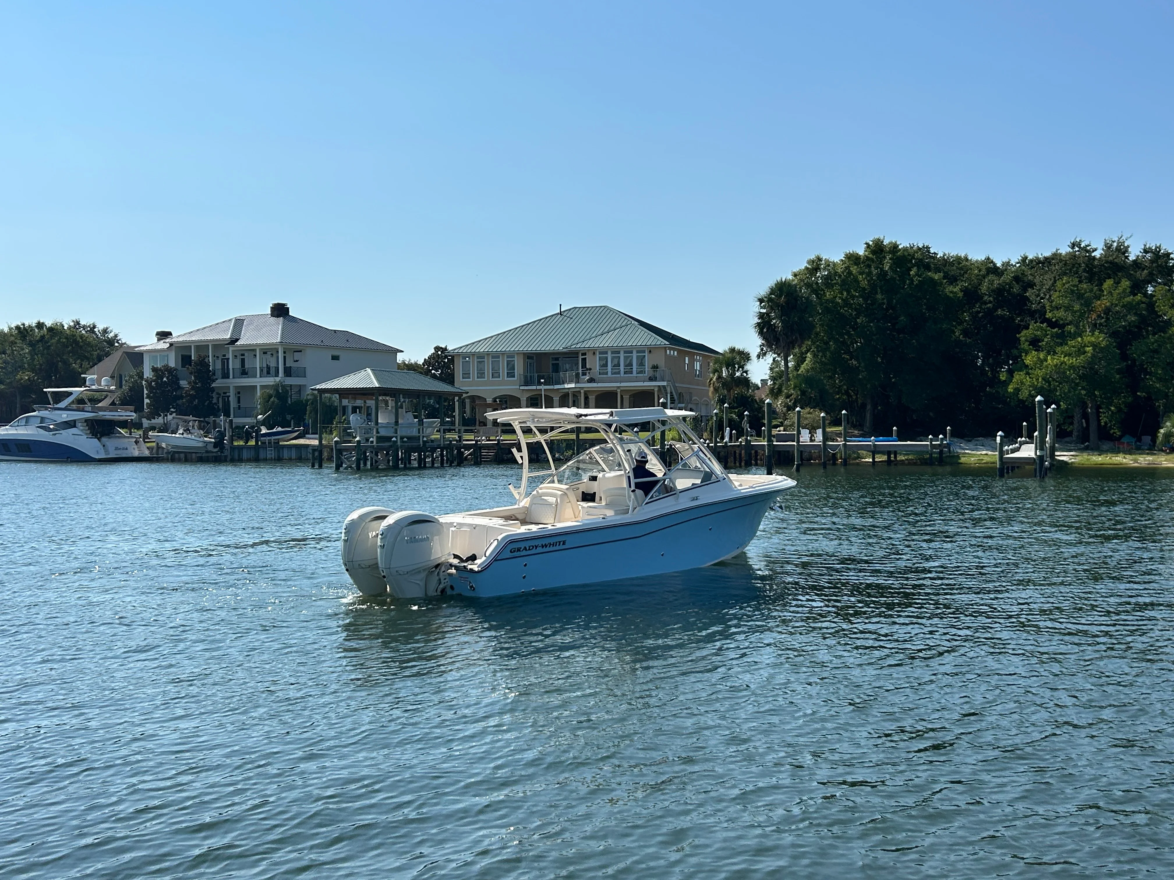 2026 Grady-White Freedom 275 Image Thumbnail #3