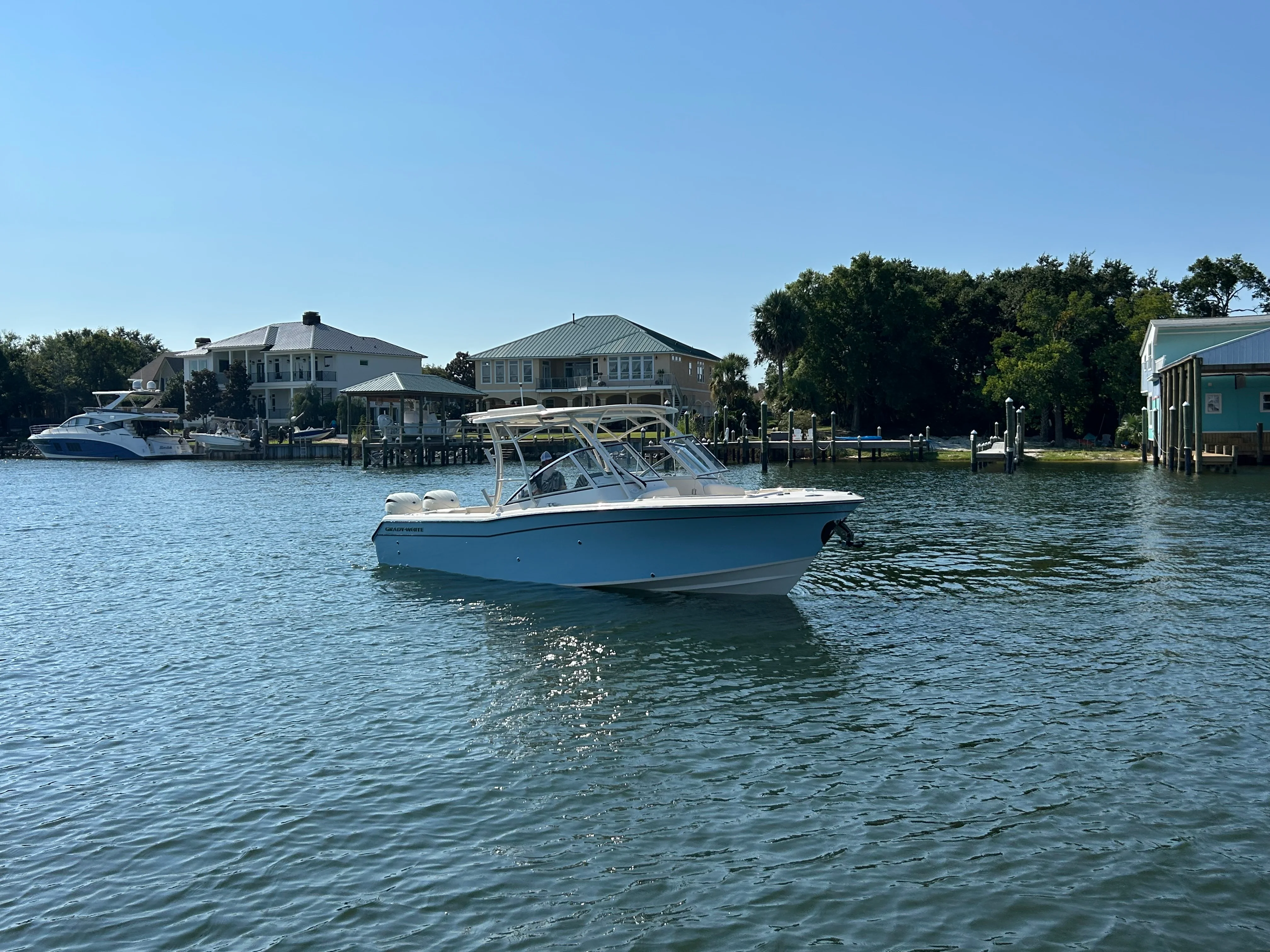 2026 Grady-White Freedom 275 Image Thumbnail #1