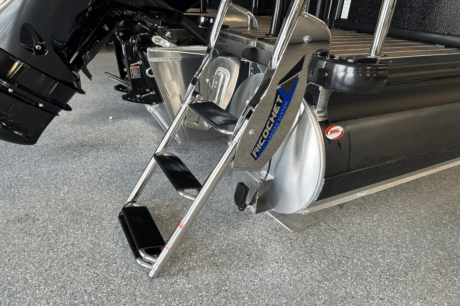 2026 Premier 230SUNSATION Image Thumbnail #13