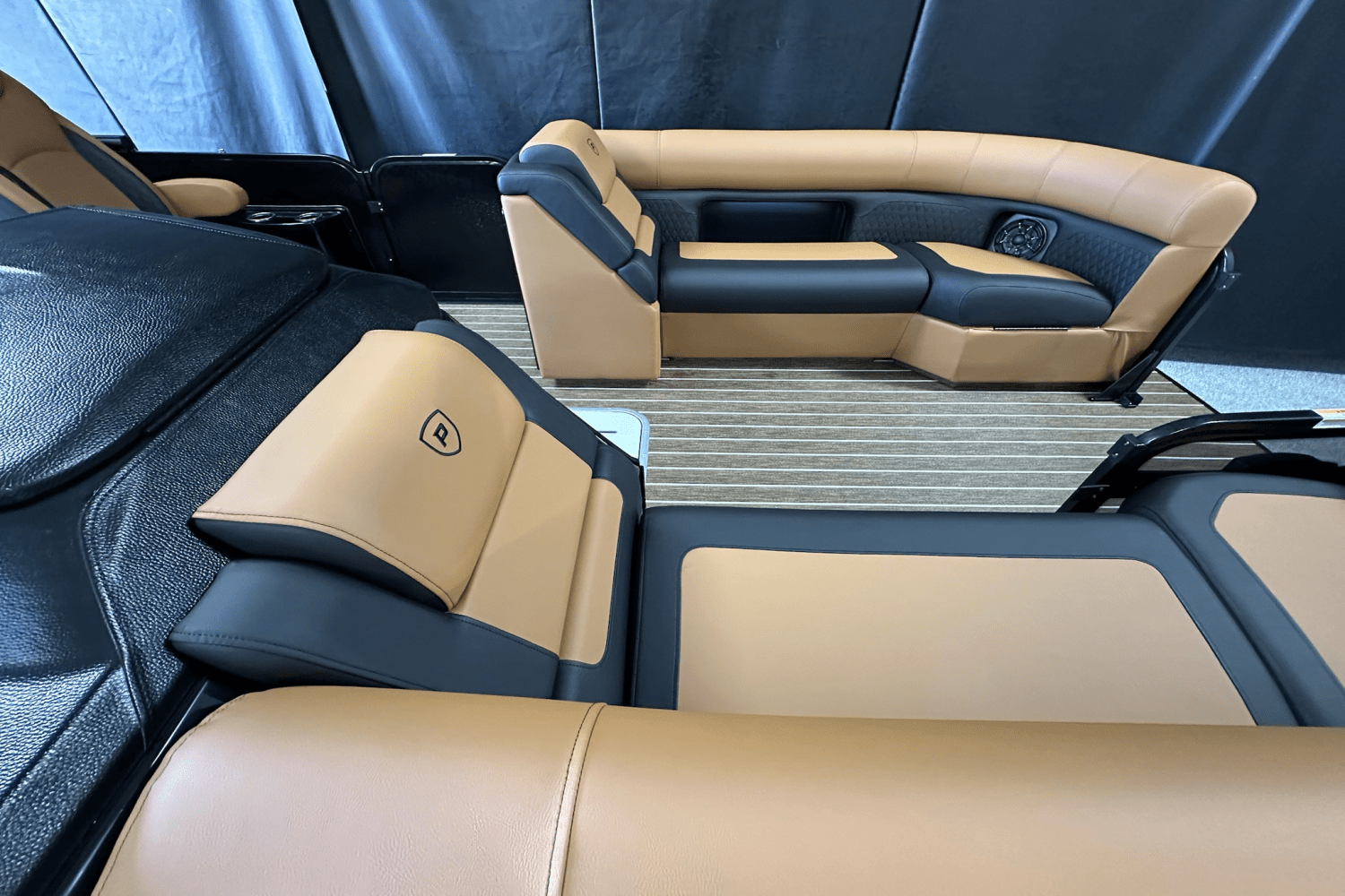 2026 Premier 230SUNSATION Image Thumbnail #10