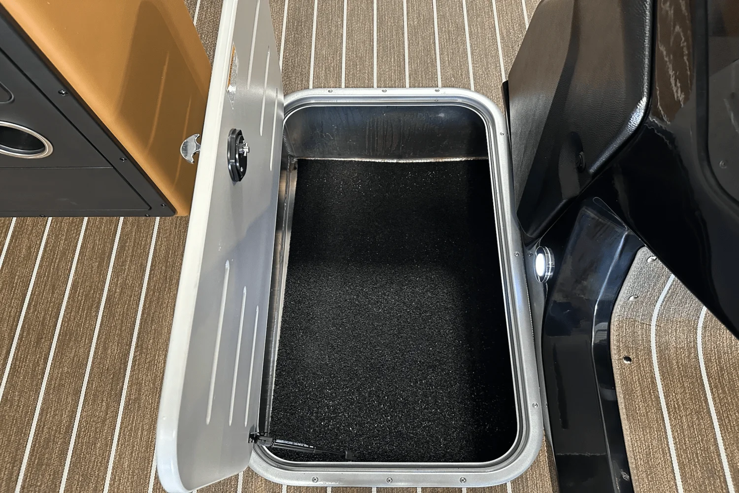 2026 Premier 230SUNSATION Image Thumbnail #56