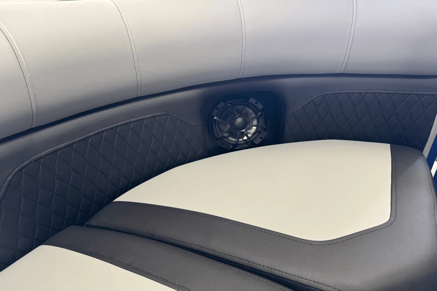 2026 Premier 230SUNSATION Image Thumbnail #16