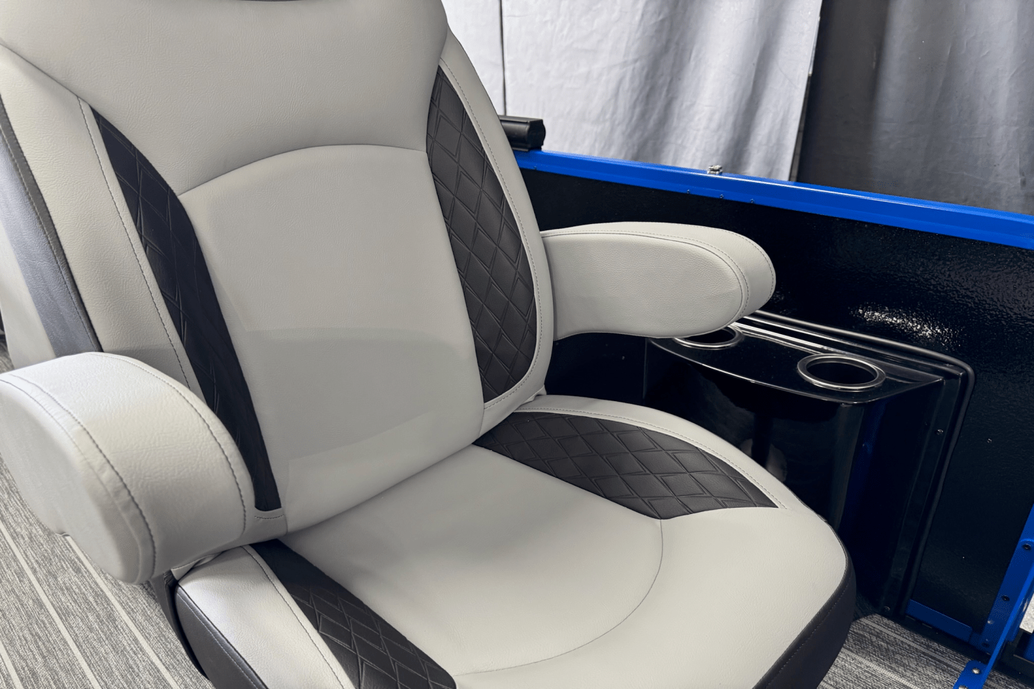 2026 Premier 230SUNSATION Image Thumbnail #25