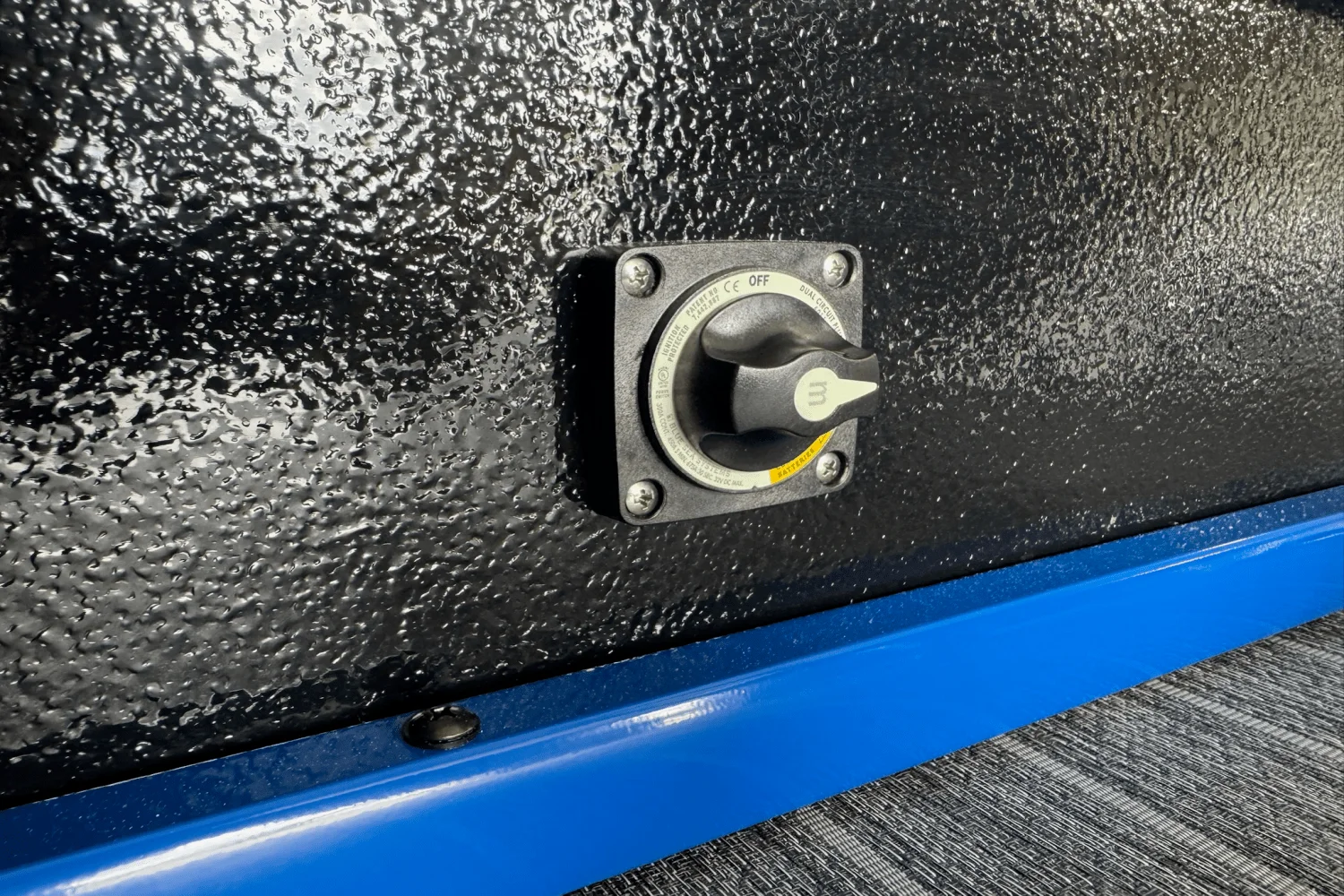 2026 Premier 230SUNSATION Image Thumbnail #13