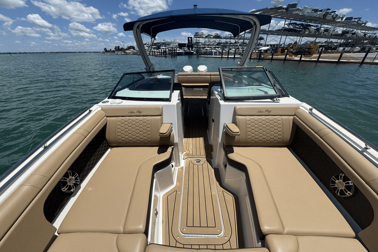 2022 Sea Ray 290 SDX OUTBOARD Image Thumbnail #11