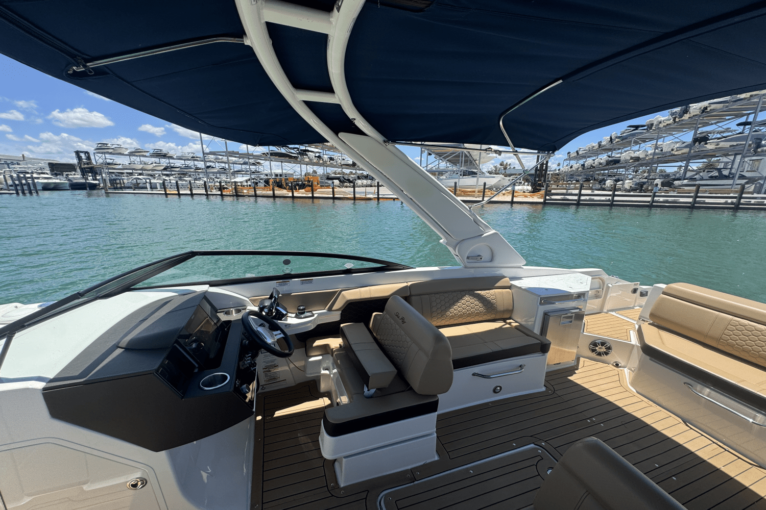 2022 Sea Ray 290 SDX OUTBOARD Image Thumbnail #13