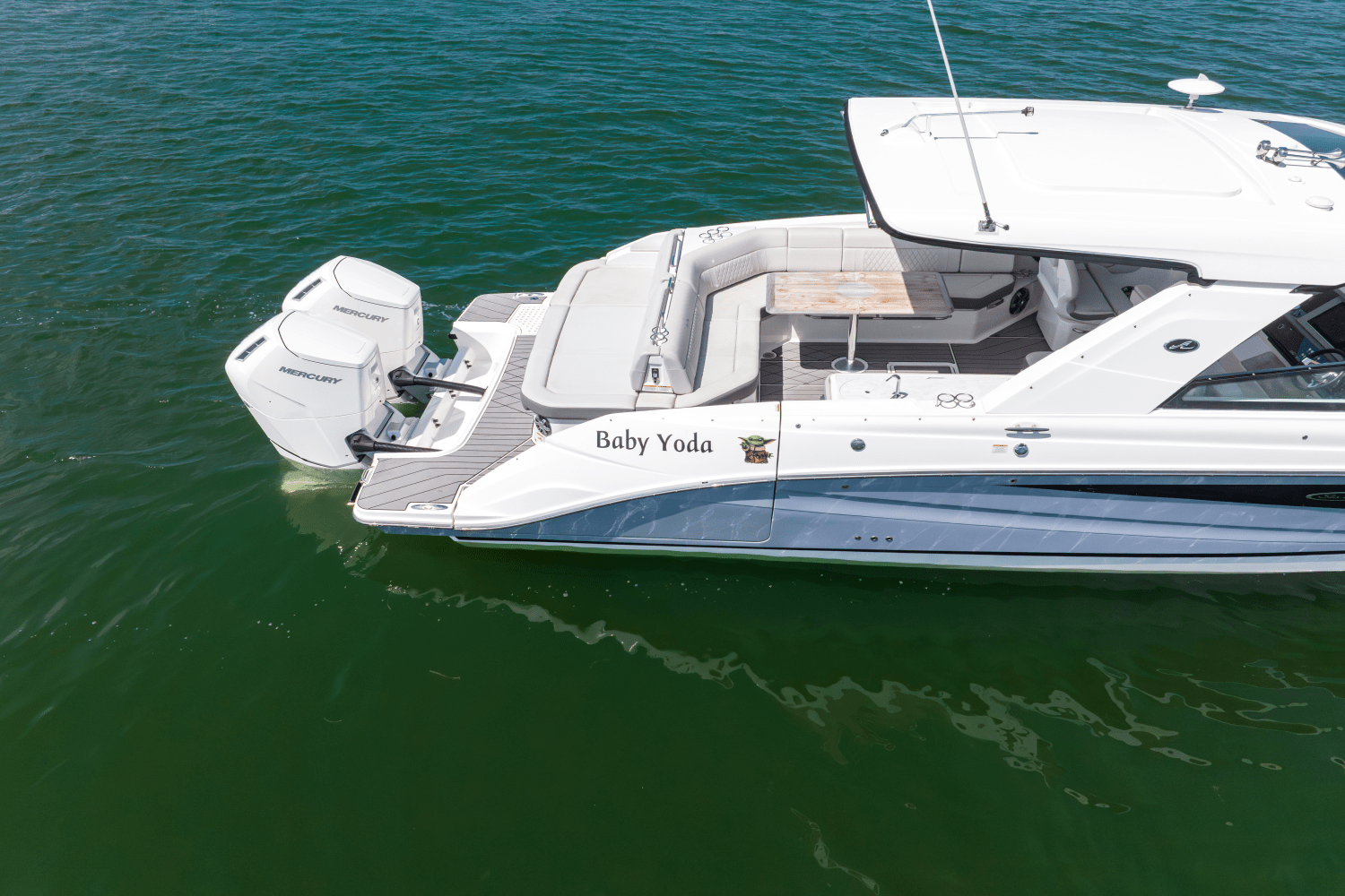 2023 Sea Ray 400 SLX-OB Image Thumbnail #15
