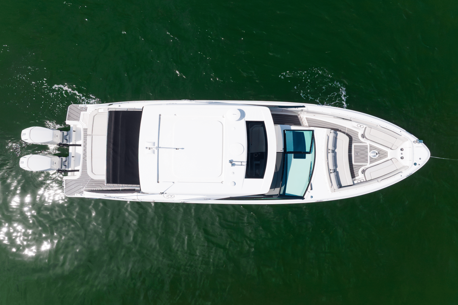 2023 Sea Ray 400 SLX-OB Image Thumbnail #13
