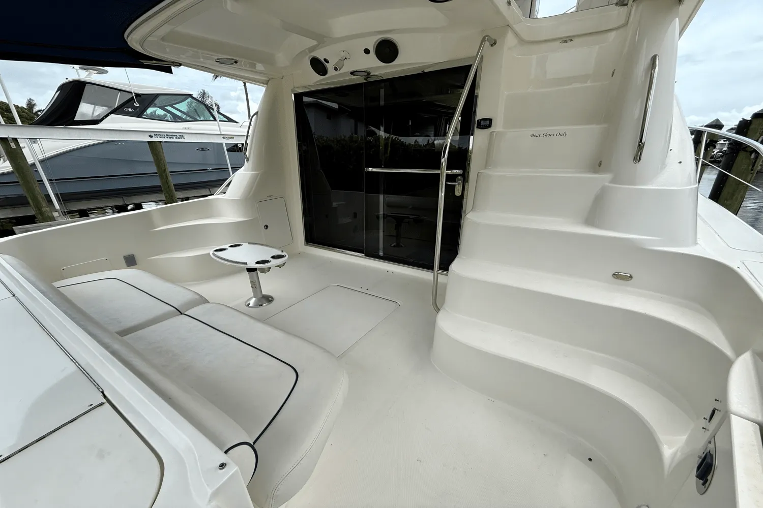 2005 Sea Ray 550 SEDAN BRIDGE Image Thumbnail #16
