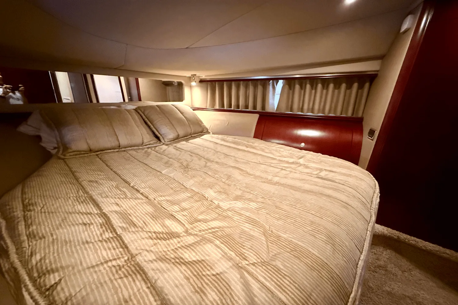 2005 Sea Ray 550 SEDAN BRIDGE Image Thumbnail #82