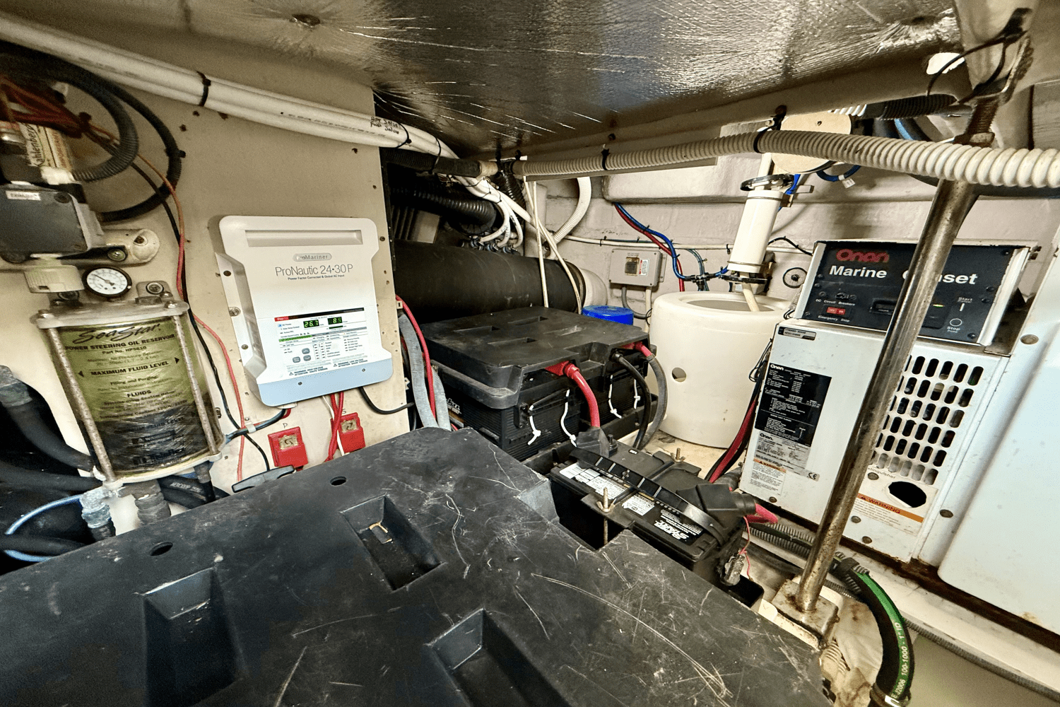 2005 Sea Ray
                                                             550 SEDAN BRIDGE Image Thumbnail #22