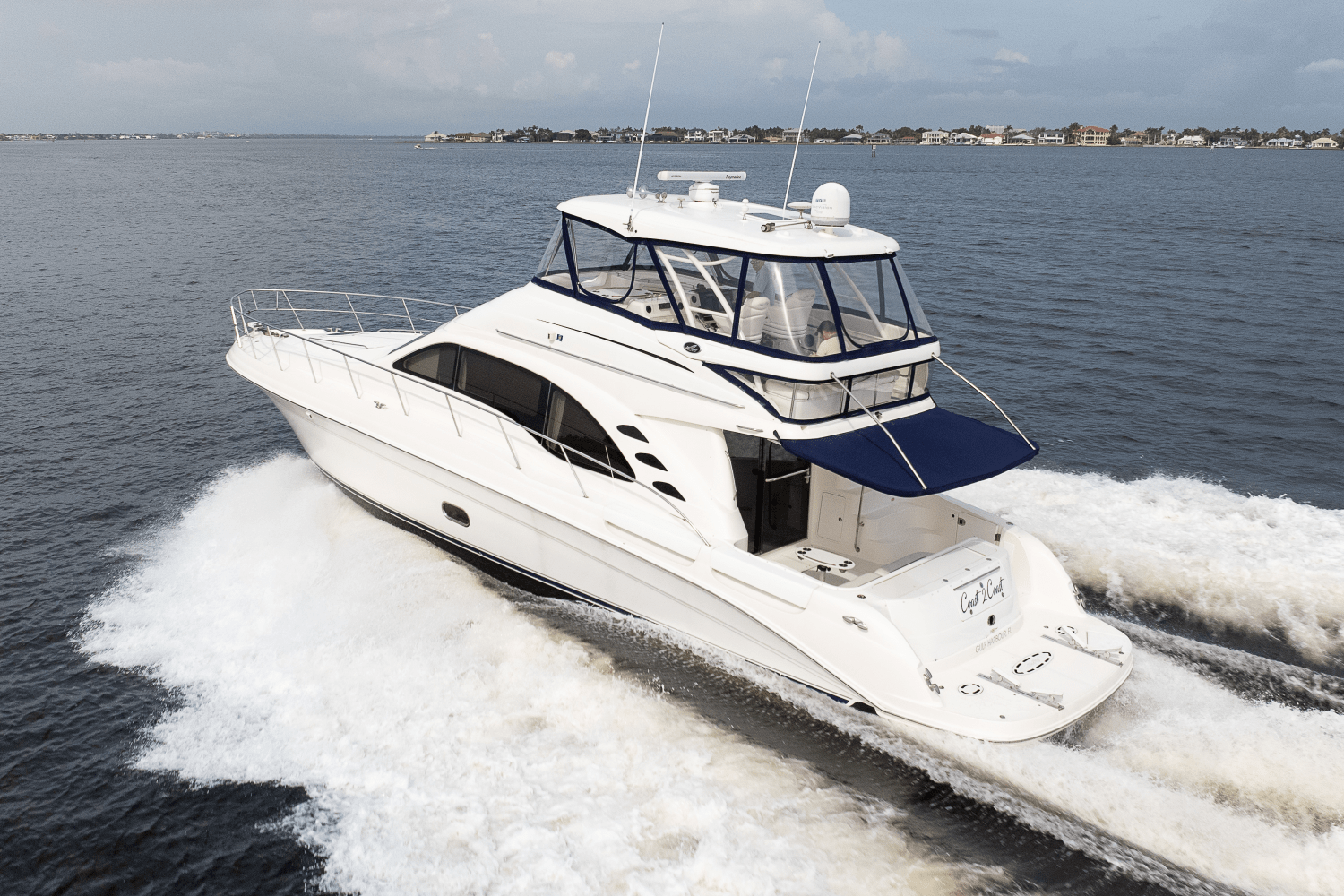 2005 Sea Ray
                                                             550 SEDAN BRIDGE Image Thumbnail #11