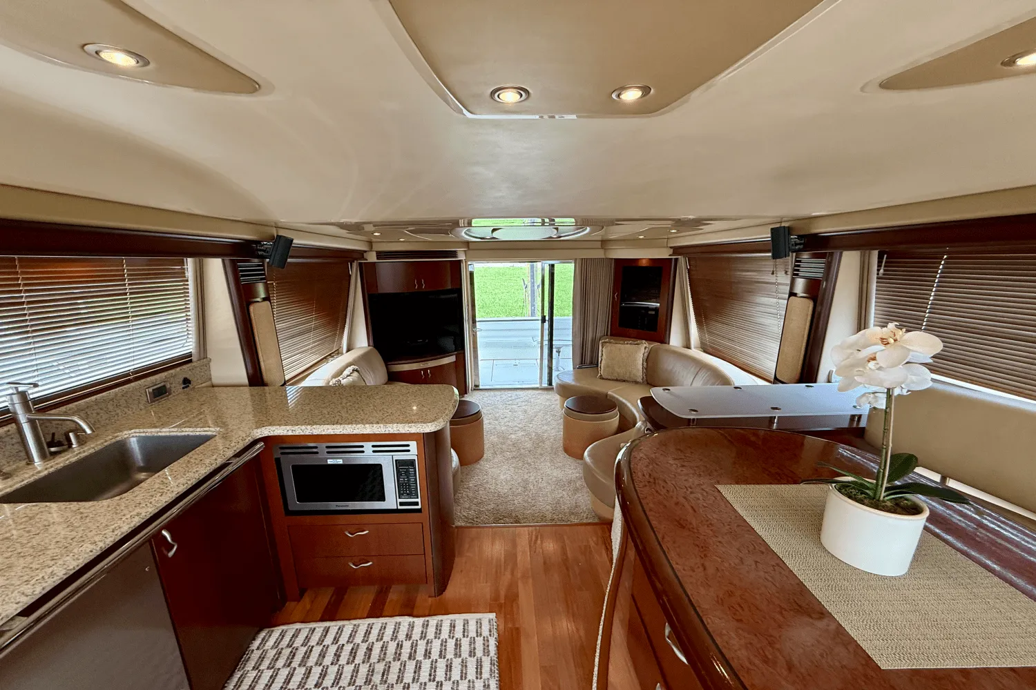2005 Sea Ray 550 SEDAN BRIDGE Image Thumbnail #65