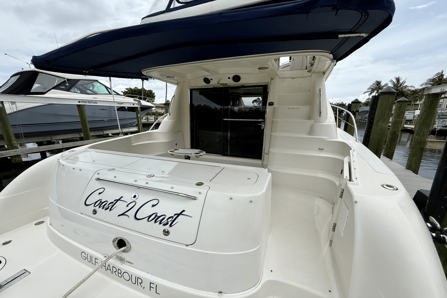 2005 Sea Ray
                                                             550 SEDAN BRIDGE Image Thumbnail #15