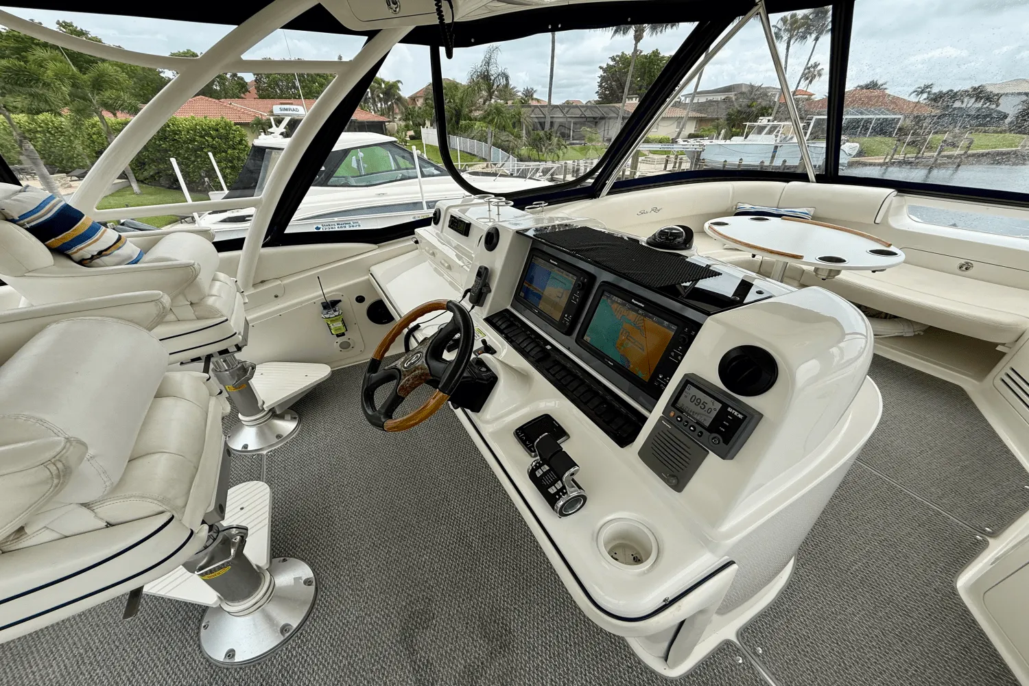 2005 Sea Ray 550 SEDAN BRIDGE Image Thumbnail #37