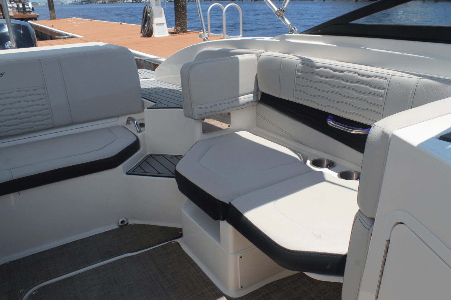 2021 Sea Ray 190 SPX-OB Image Thumbnail #22