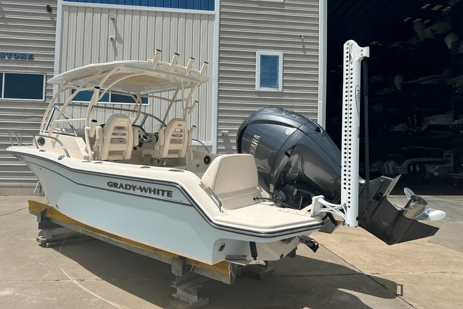 2023 Grady-White Adventure 218 Image Thumbnail #3