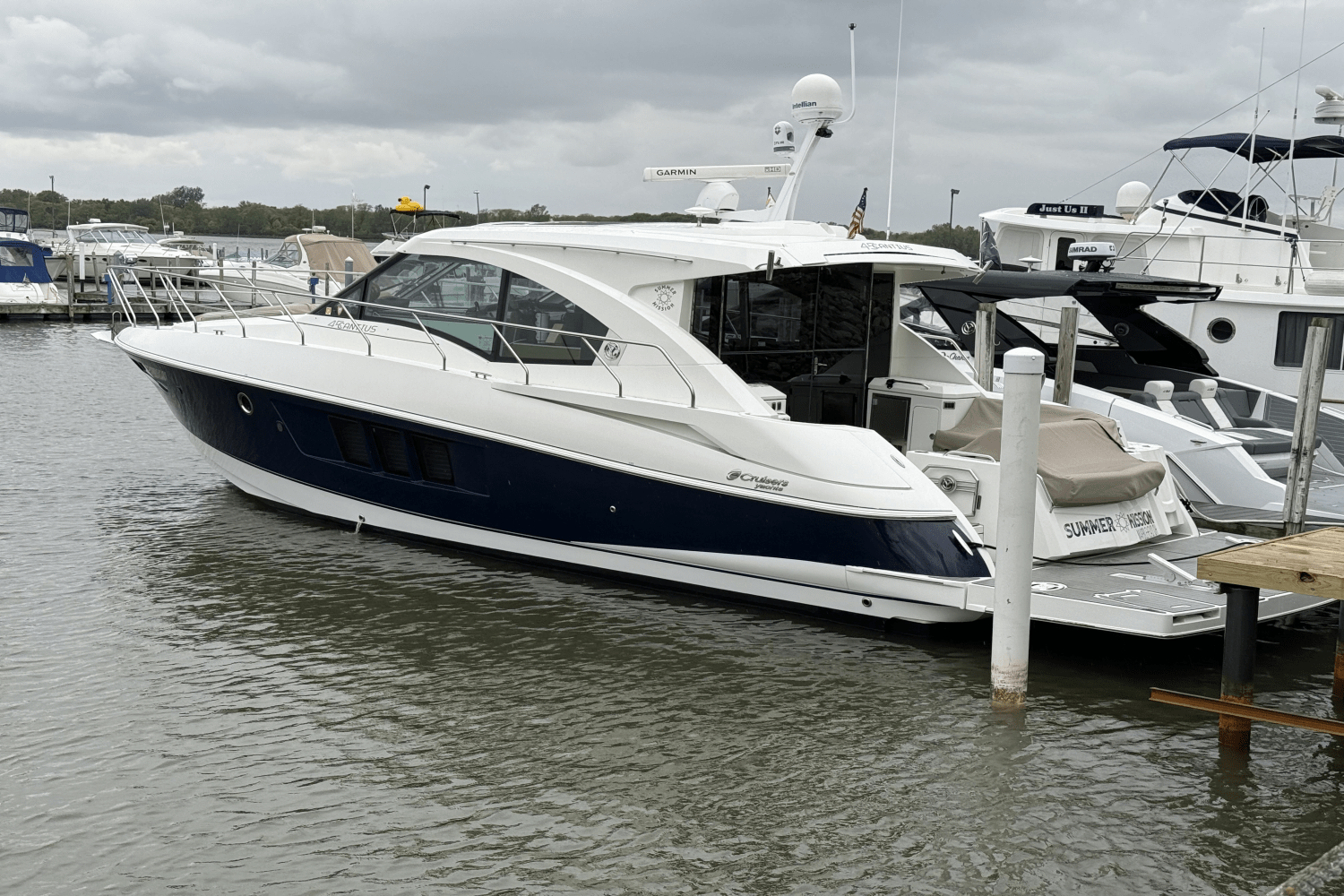 2015 Cruisers Yachts 45 CANTIUS Image Thumbnail #1