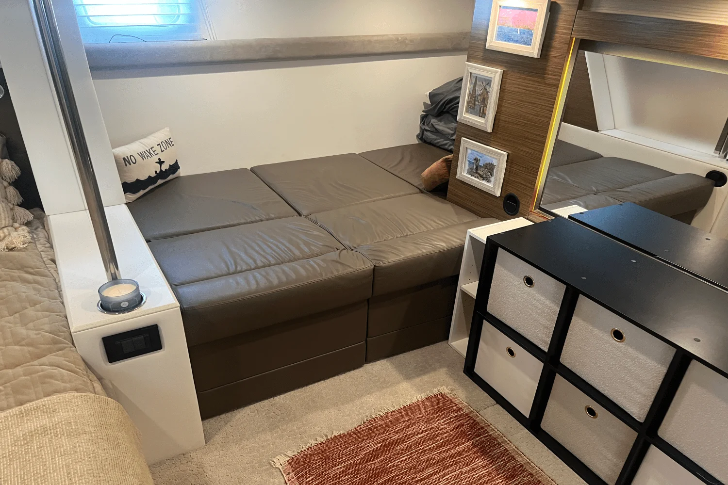 2015 Cruisers Yachts 45 CANTIUS Image Thumbnail #34