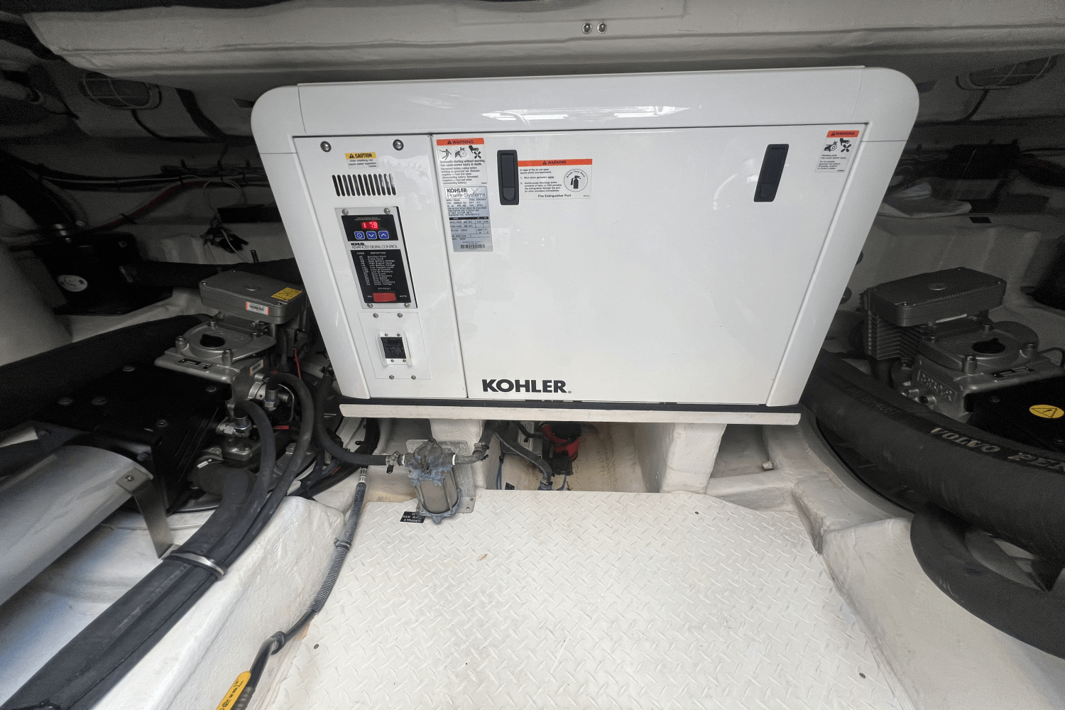 2015 Cruisers Yachts 45 CANTIUS Image Thumbnail #56