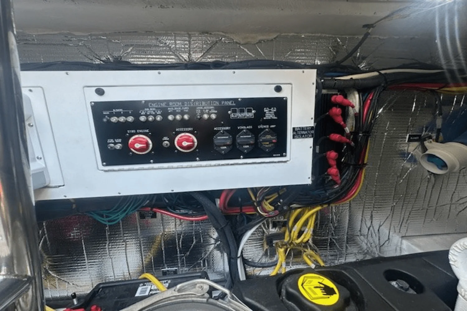 2023 Cruisers Yachts 390 EXPRESS COUPE Image Thumbnail #62