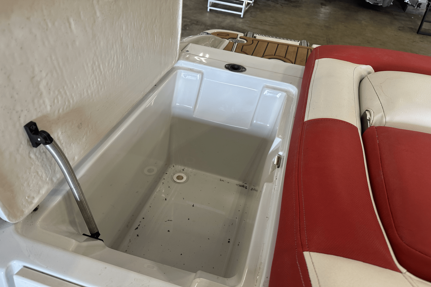 2019 Crownline 225 SS Image Thumbnail #24