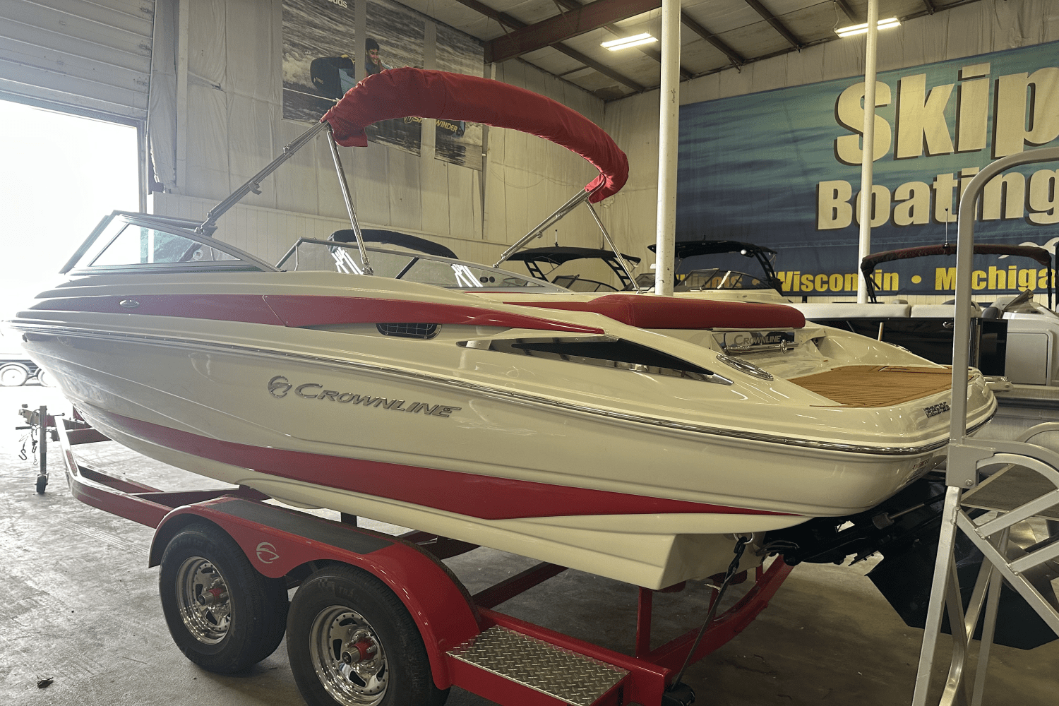 2019 Crownline 225 SS Image Thumbnail #3