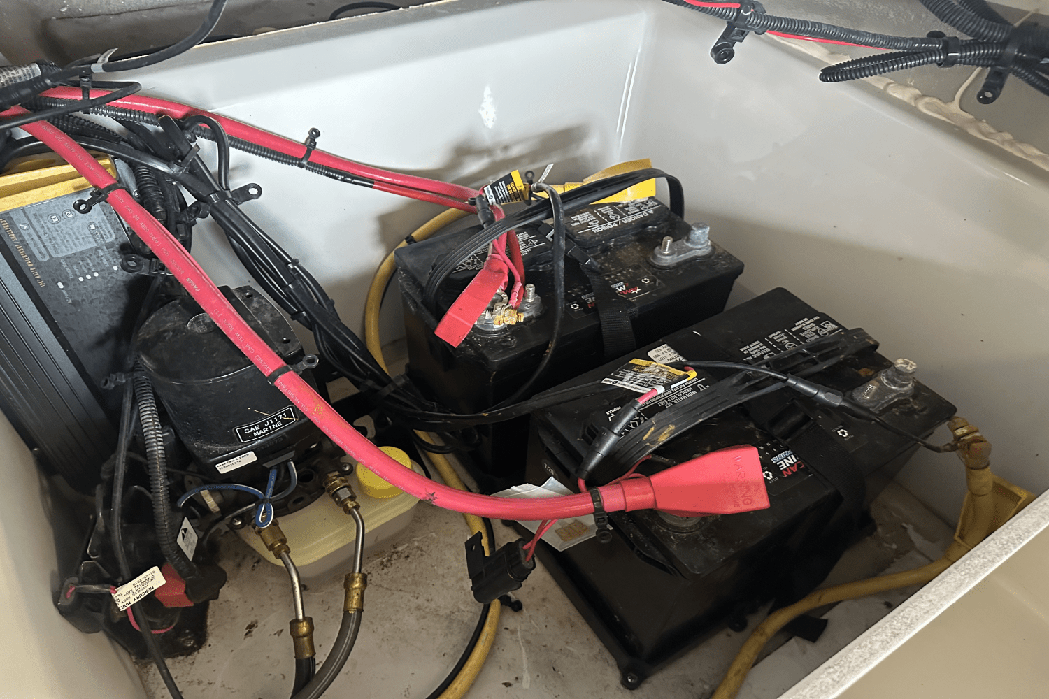 2019 Crownline 225 SS Image Thumbnail #32