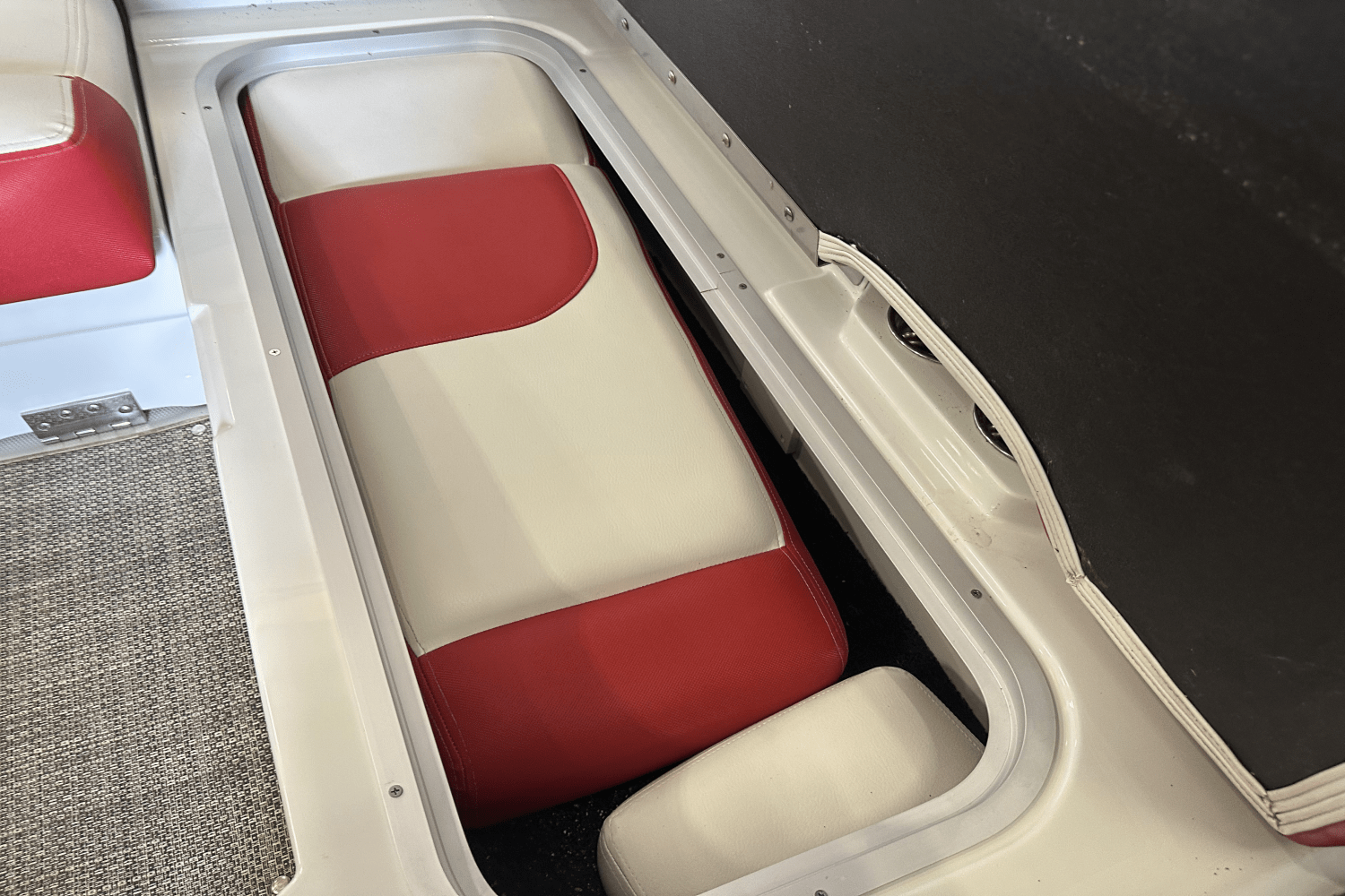 2019 Crownline 225 SS Image Thumbnail #28