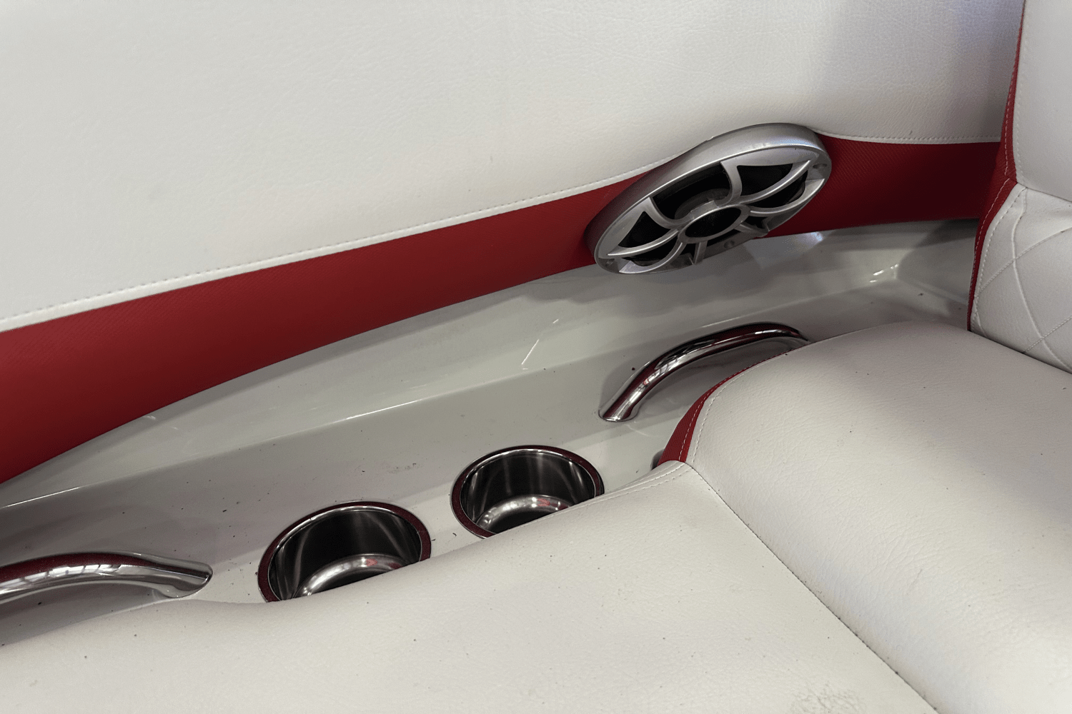 2019 Crownline 225 SS Image Thumbnail #23