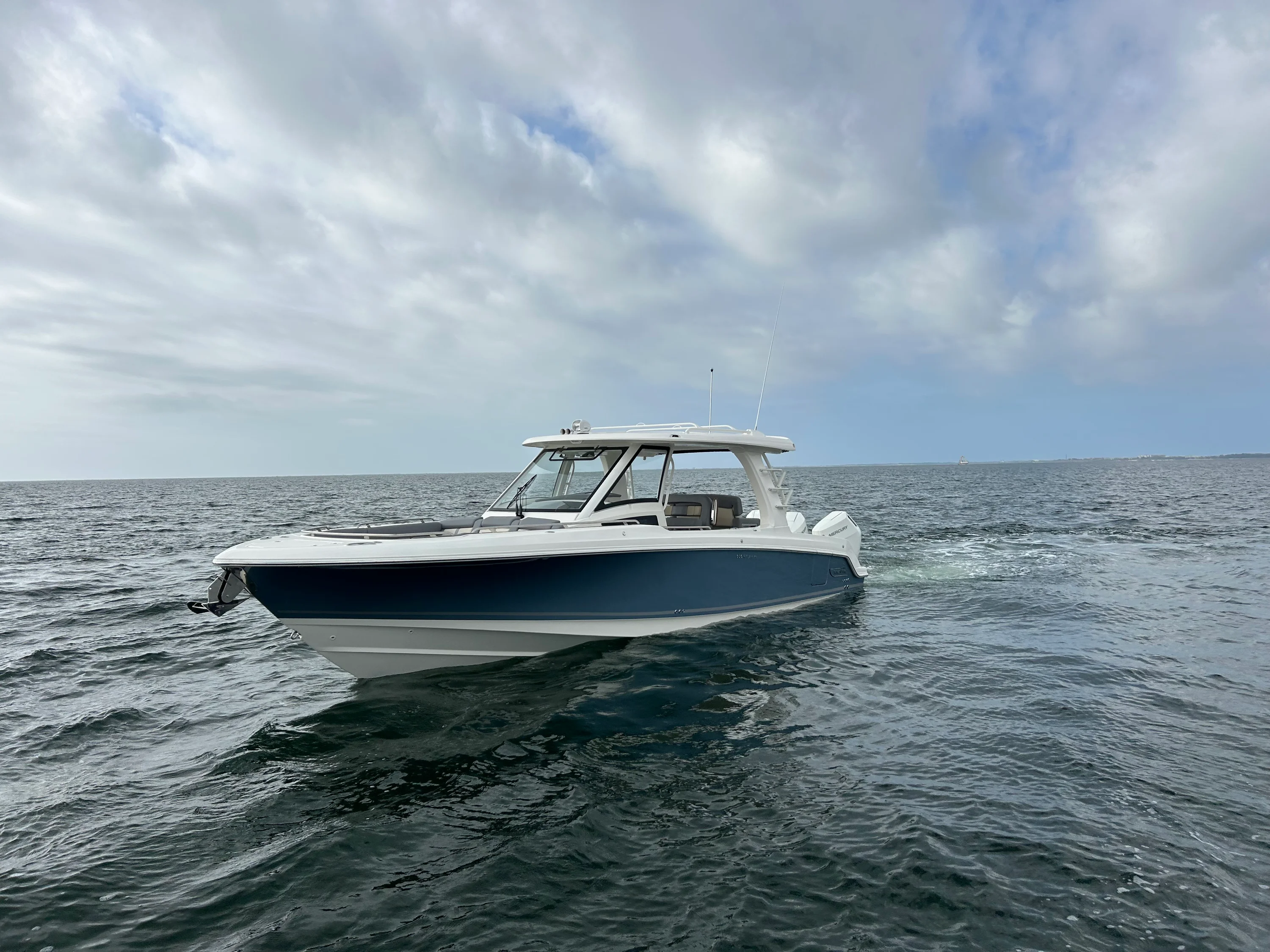 2026 Boston Whaler 350 Realm Image Thumbnail #6