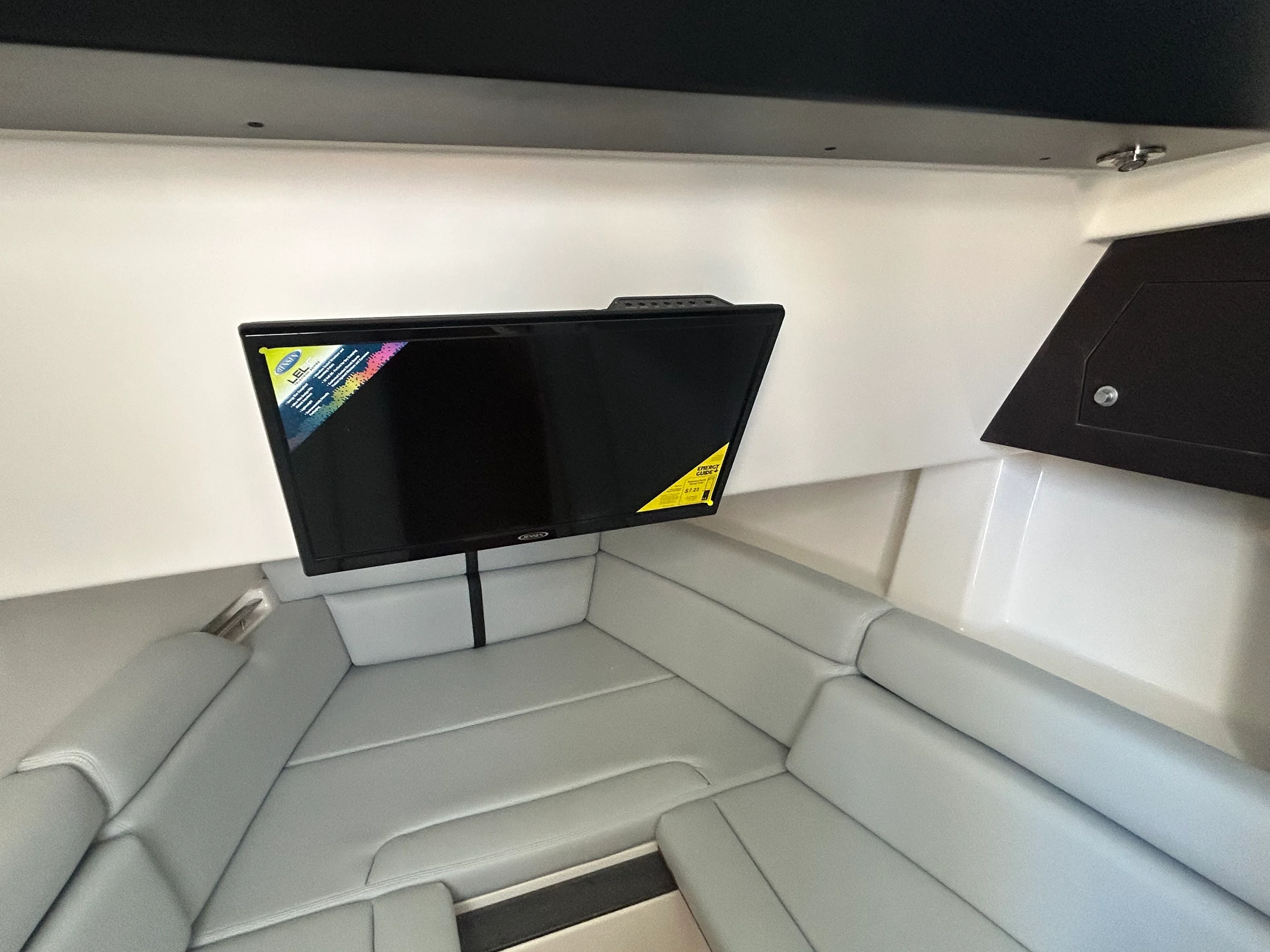 2026 Boston Whaler 350 Realm Image Thumbnail #29