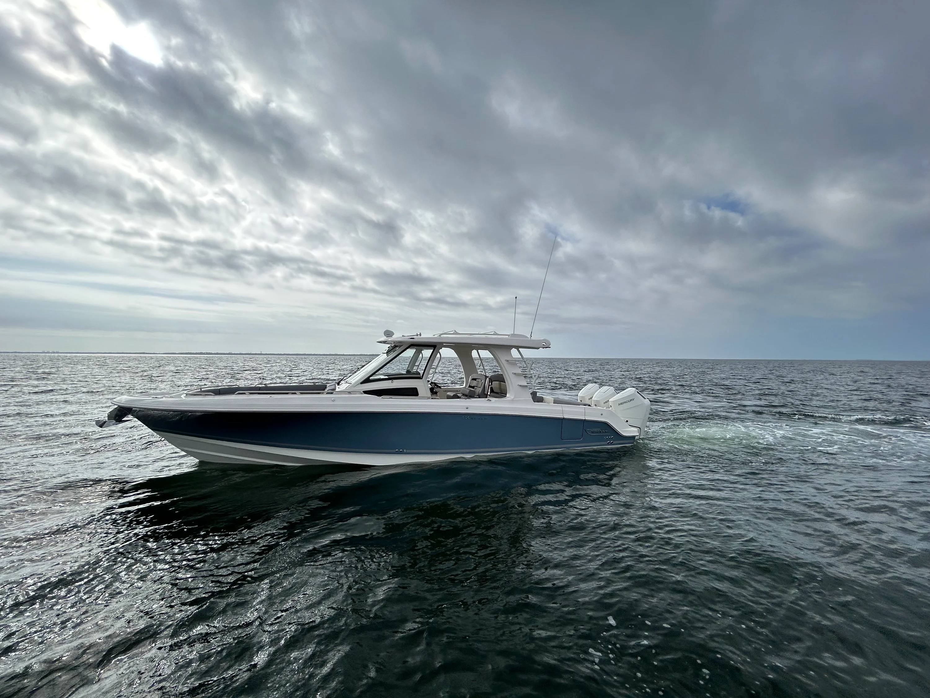 2026 Boston Whaler 350 Realm Image Thumbnail #2