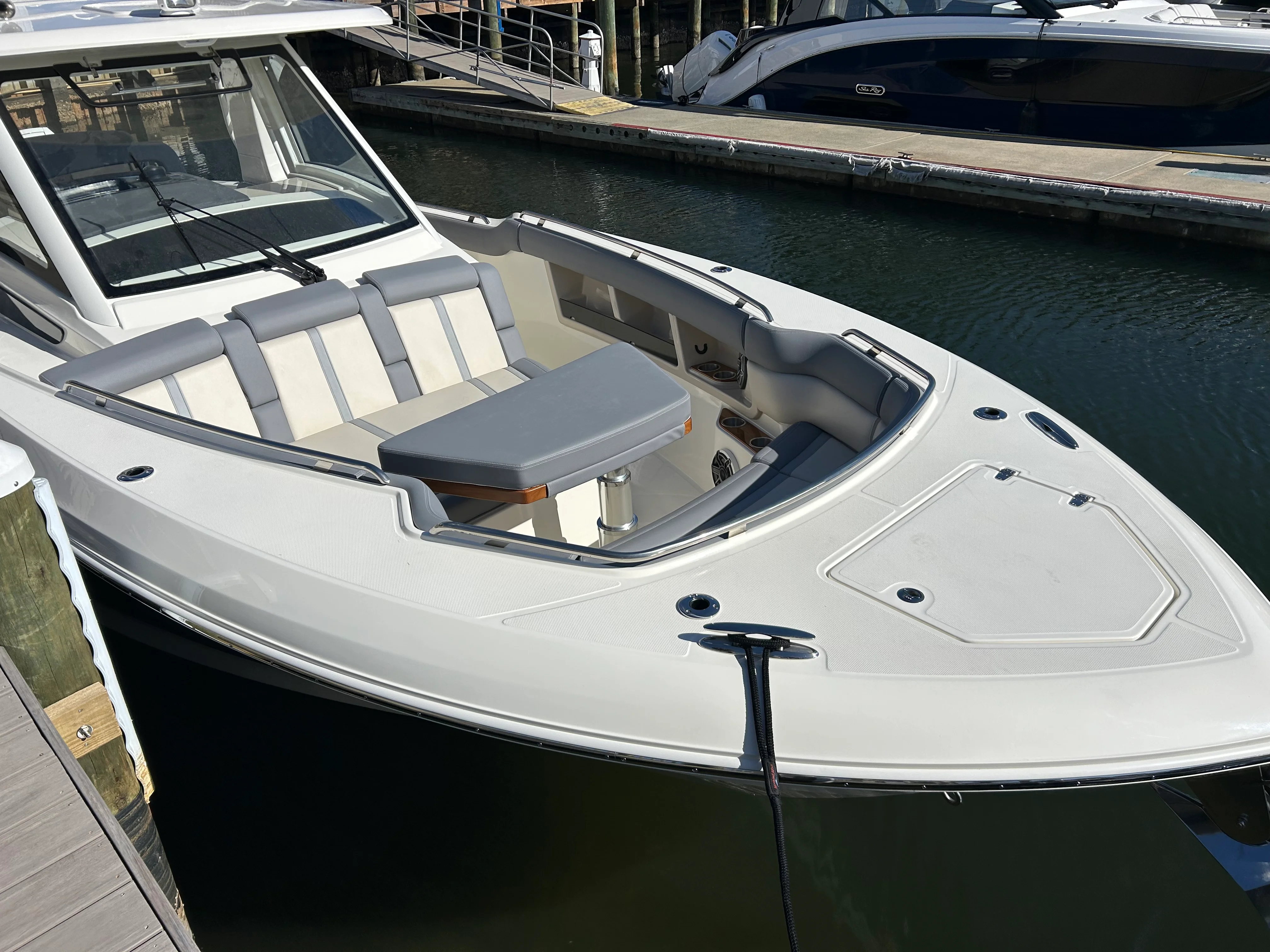 2026 Boston Whaler 350 Realm Image Thumbnail #36