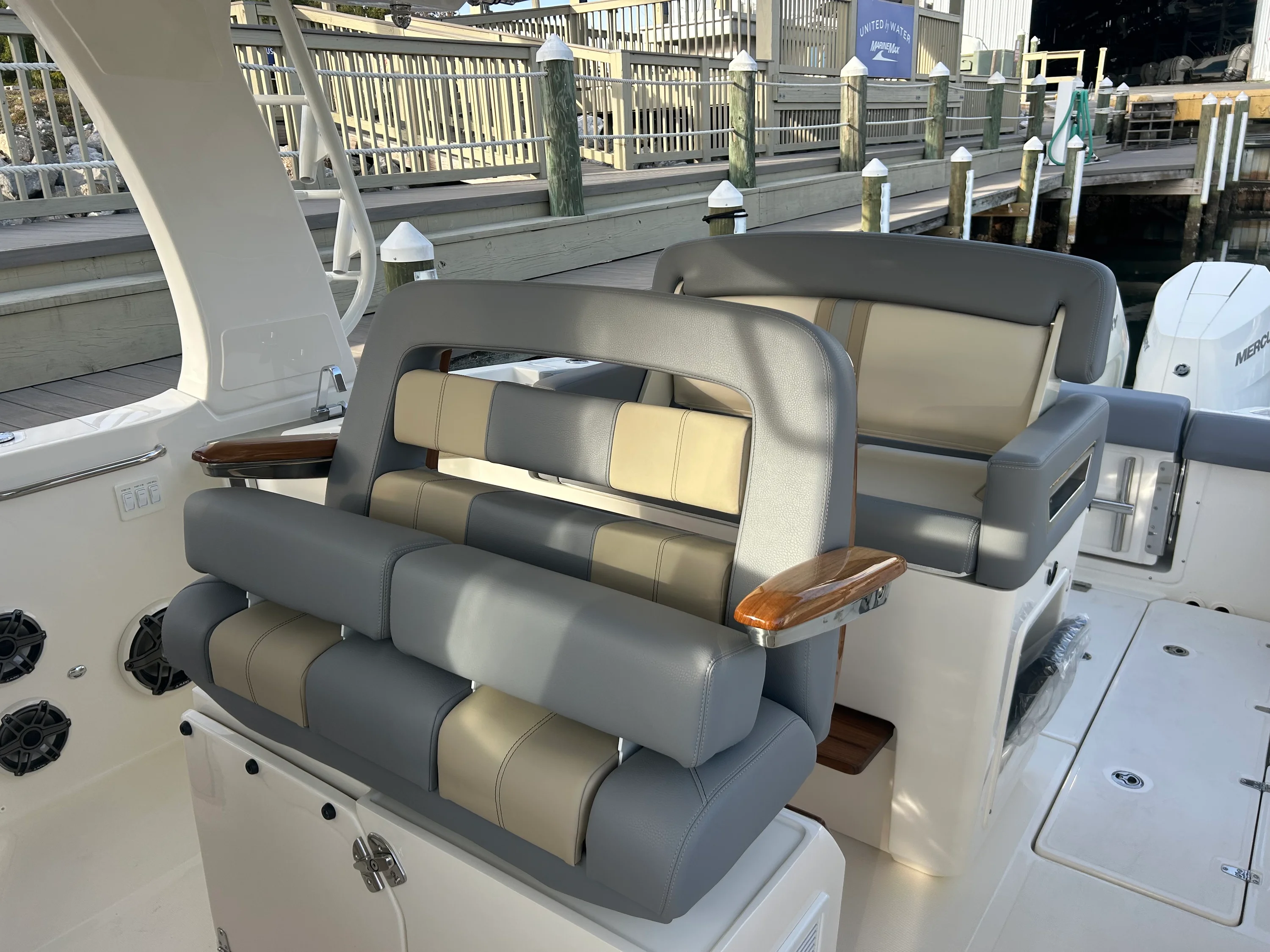 2026 Boston Whaler 350 Realm Image Thumbnail #24